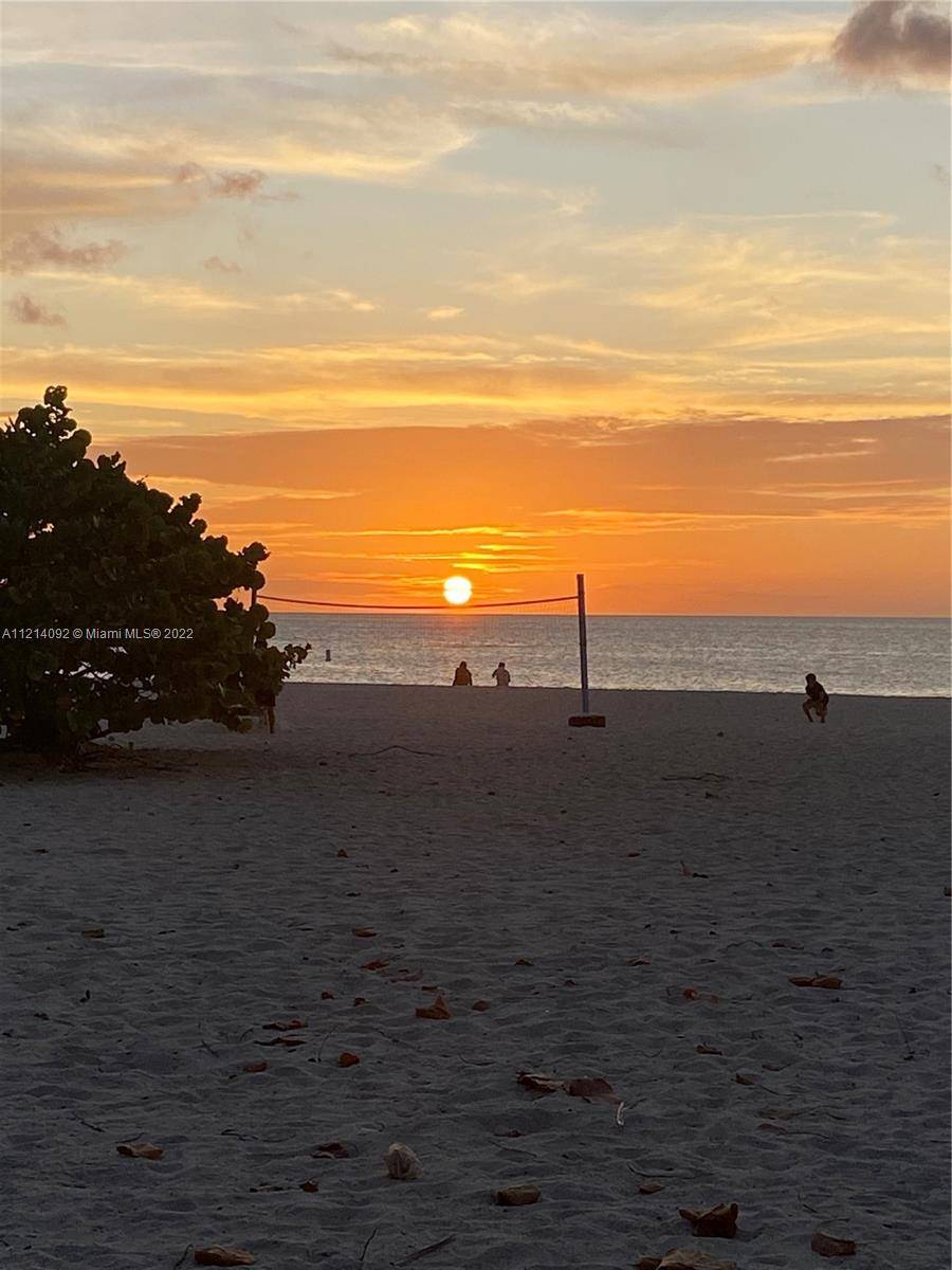 THE BEST OF ARUBA ! Reserve with 20 Preconstruction prices at Atlantic 360 Luxury Residences, Aruba.