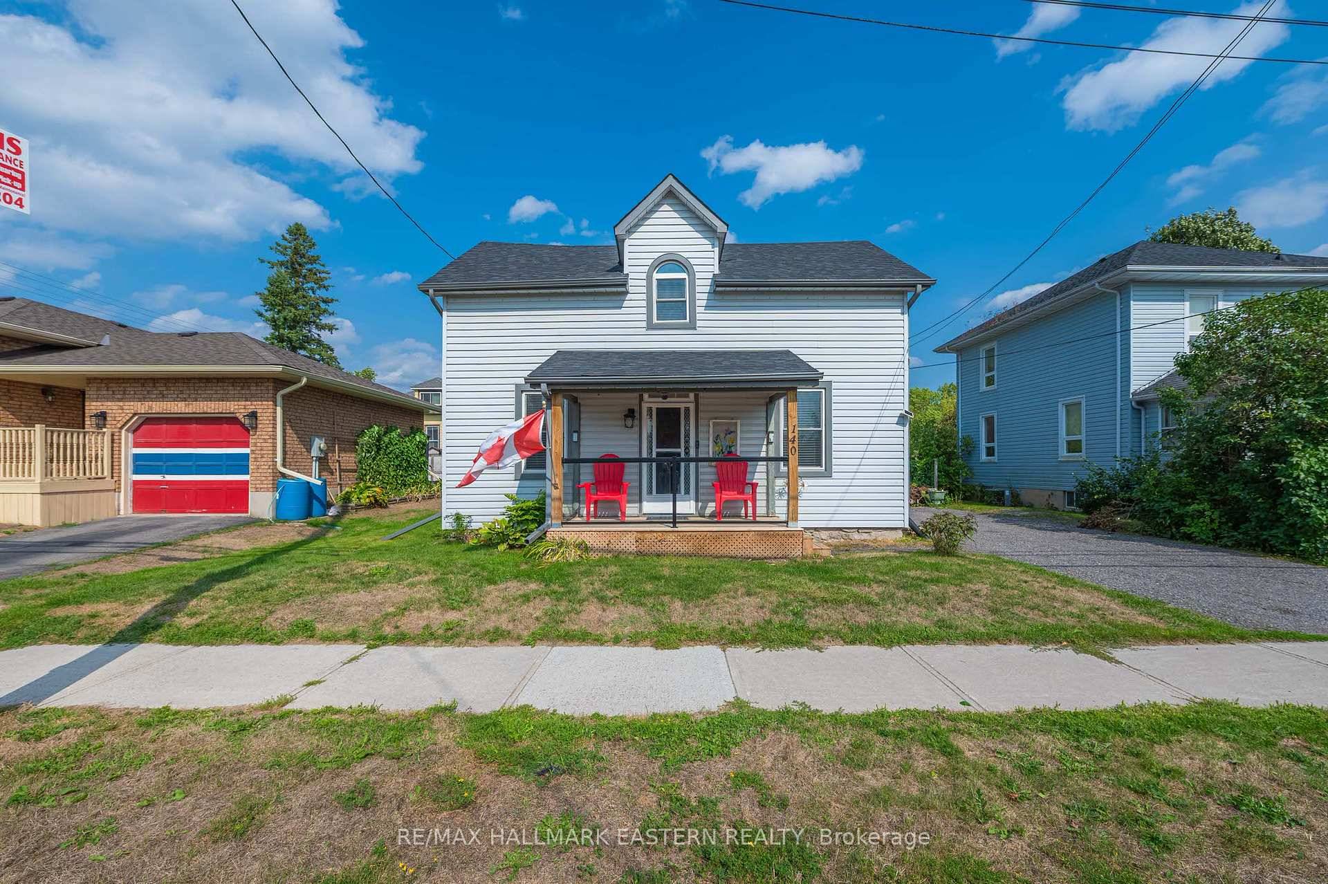 MODERNIZED CENTURY HOME IN THE HEART OF LAKEFIELD This Charming One and a Half Storey Century Home Blends Timeless Character with Thoughtful Modern Updates, Offering Over 1, 250 SF of ...