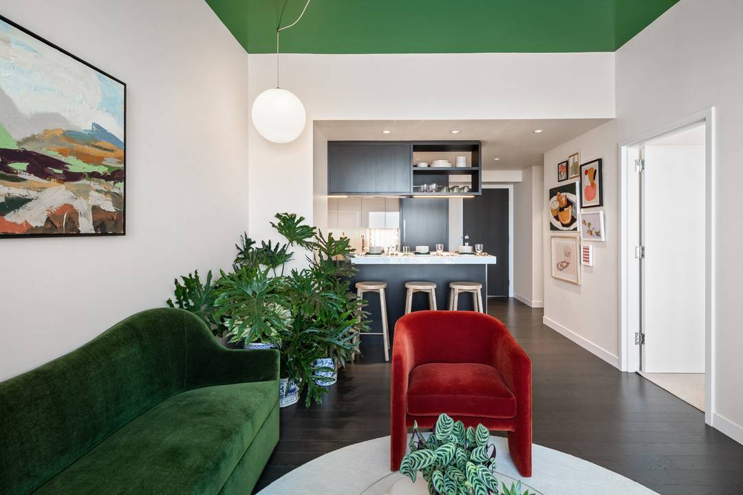 No Amenity fee ! Residence 12B is a 696 square foot one bedroom, one bathroom with an open gourmet kitchen and breakfast bar.