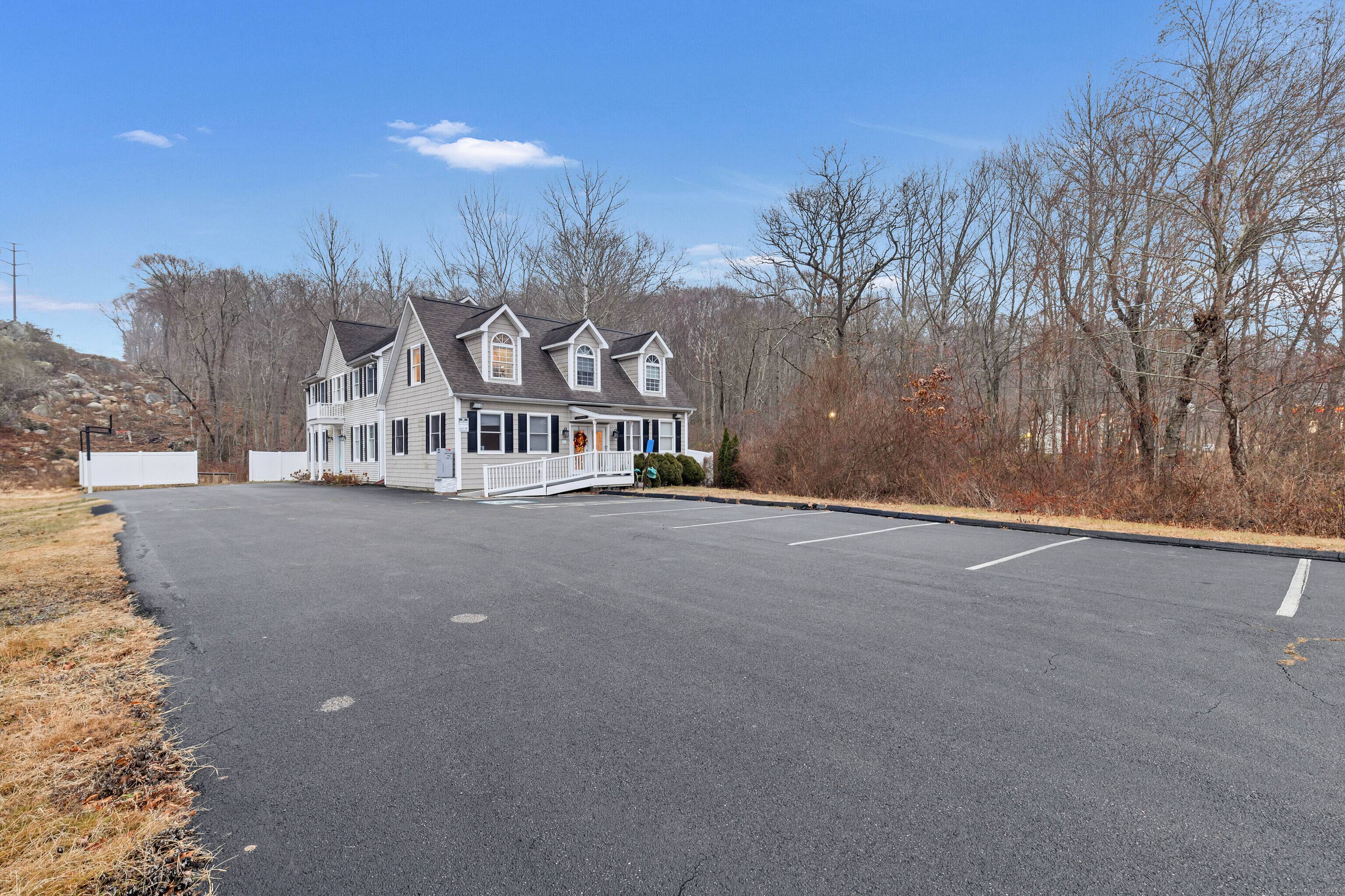Mixed use property on Hartford Turnpike 85 With a high traffic count between 95 and 395 interstates.