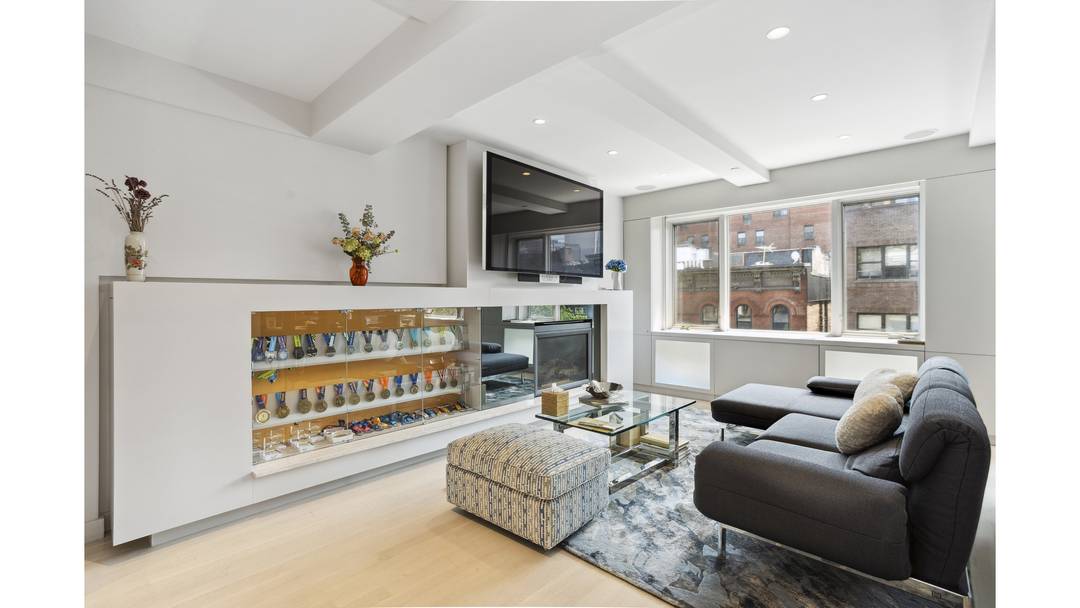 Architect Designed Duplex with Private Terrace amp ; Premium Finishes Designed by award winning PellOverton Architects, this fully renovated and truly one of a kind duplex is a rare find.