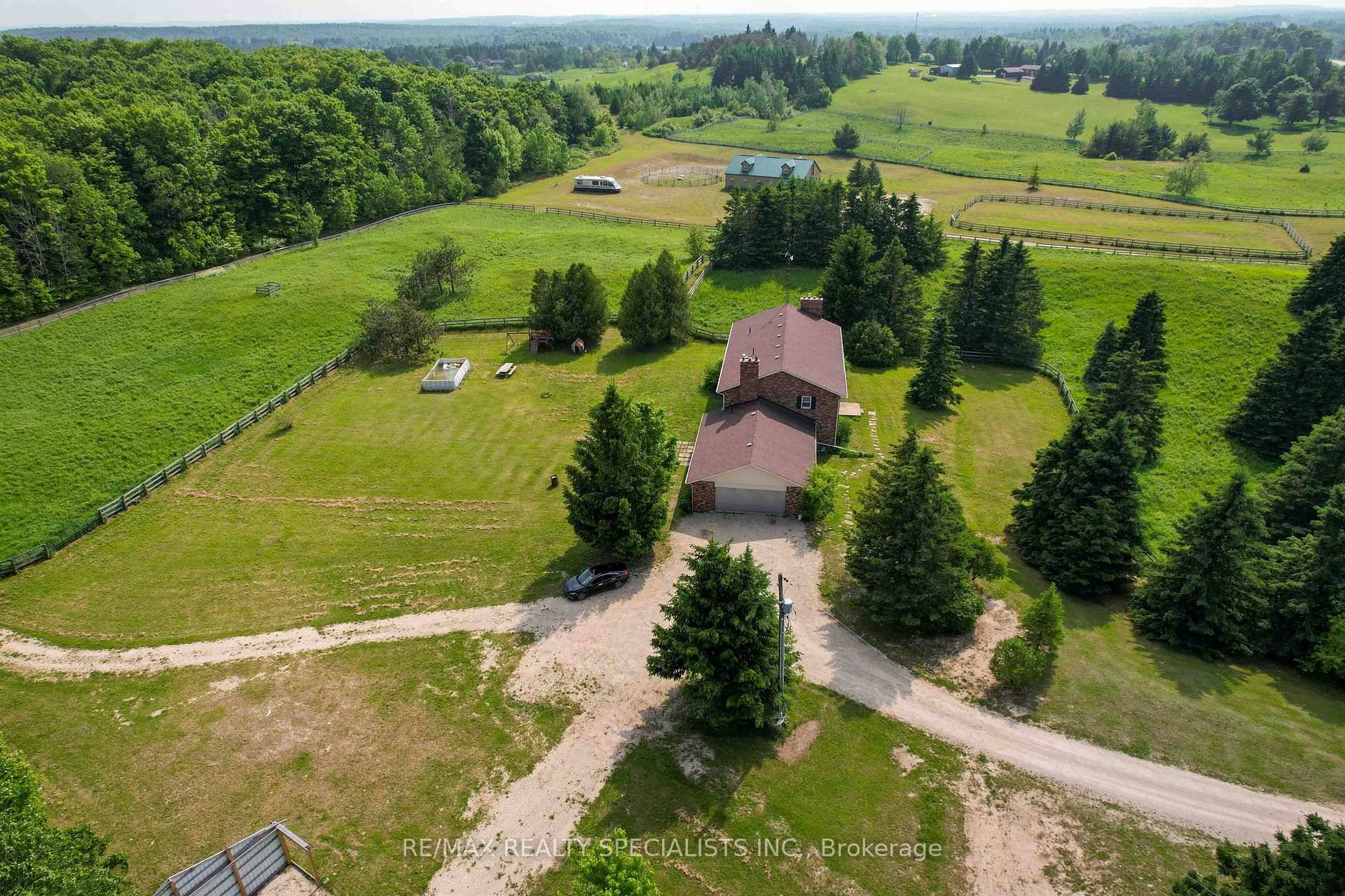 Private Country Estate On 38 Acres Near Mono Cliffs A Rare Opportunity !