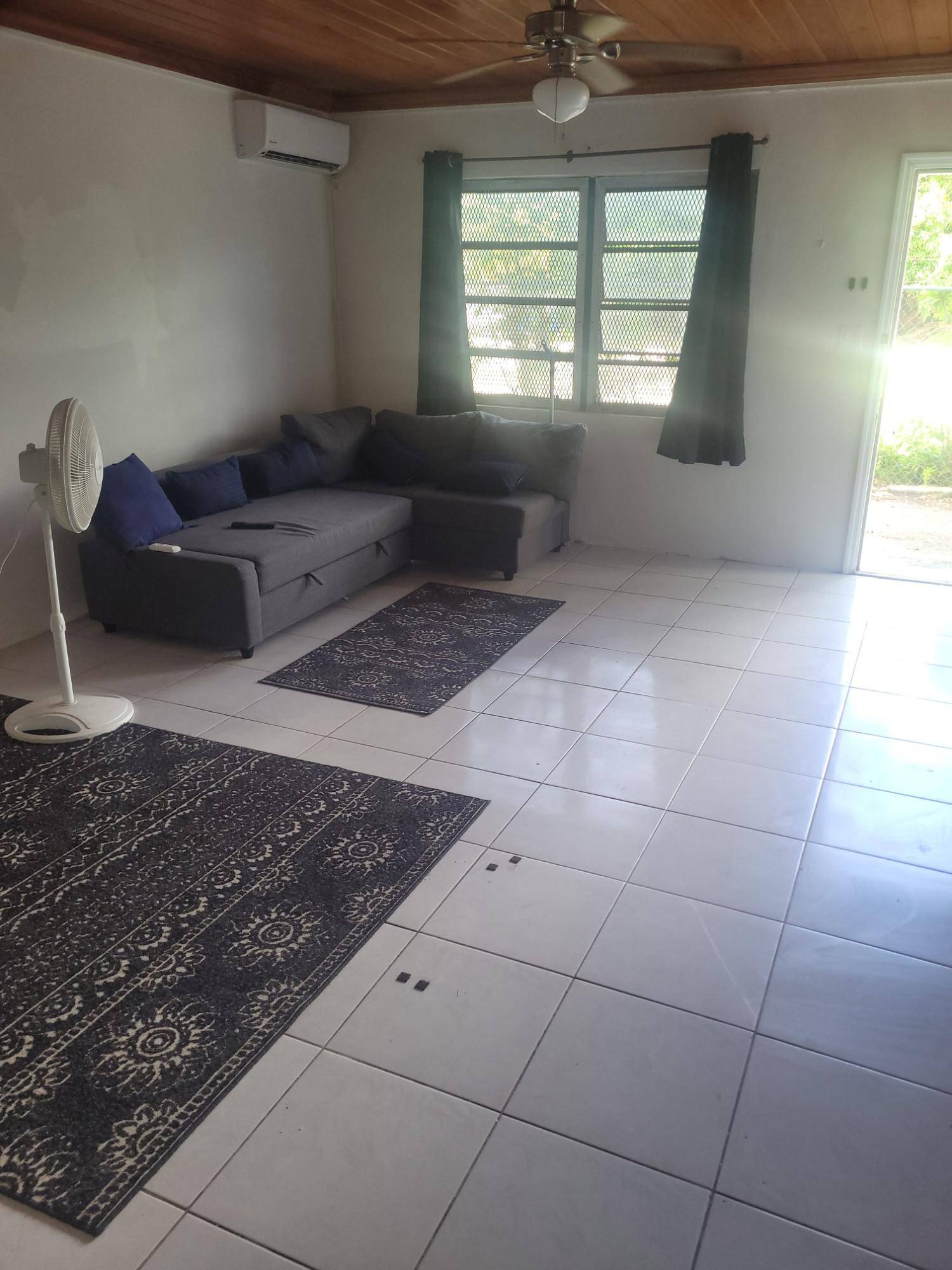 ST. ALBANS DRIVE Apartment Complex New-Providence