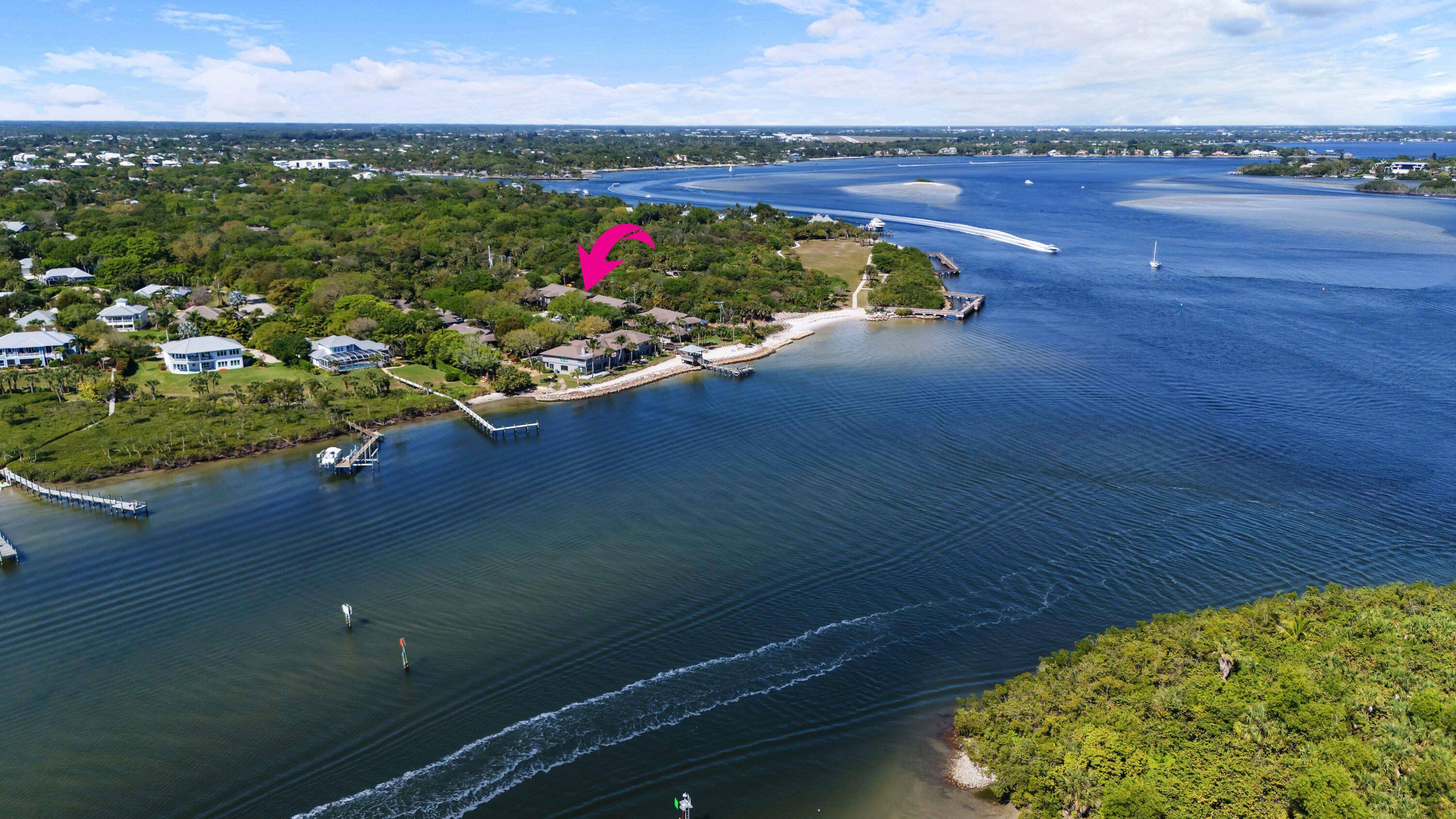 Schooner Oaks is a lovely mature oak tree lined community nestled in Rocky Point on the water near the St.