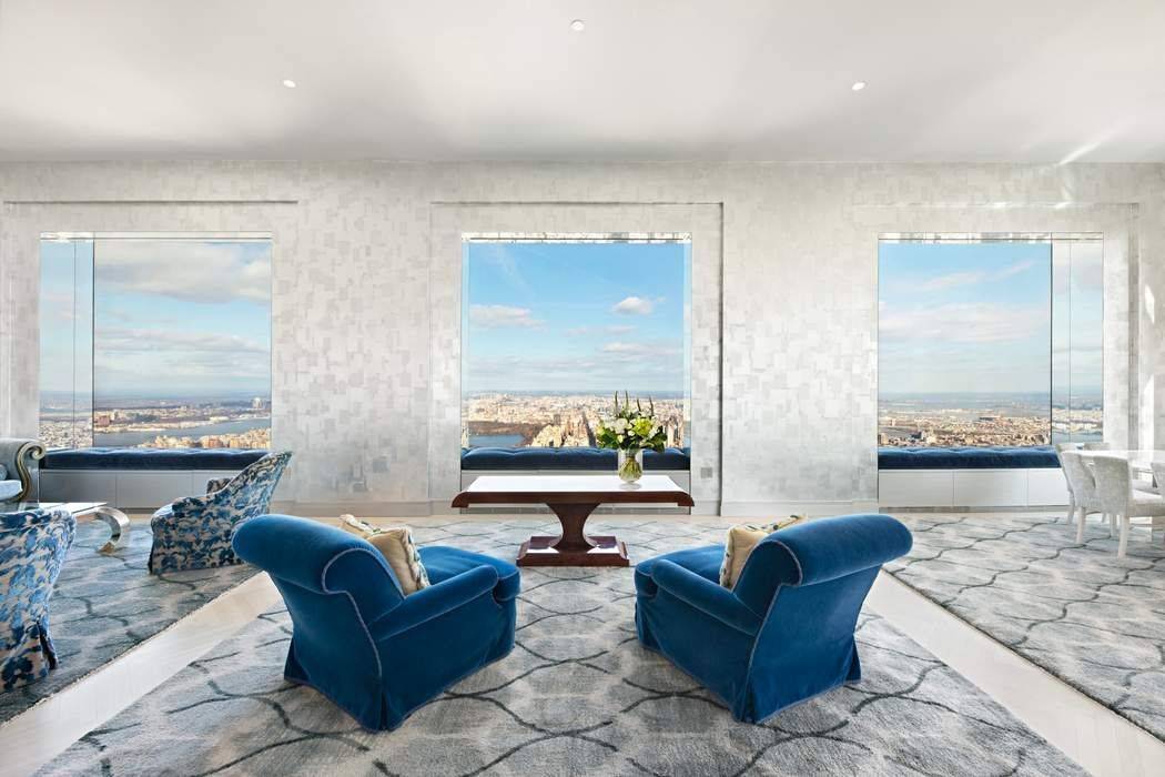 Ideally situated between Park and Madison Avenues at the top of Manhattan's midtown, 432 Park Avenue is the tallest residential tower in the Western Hemisphere.