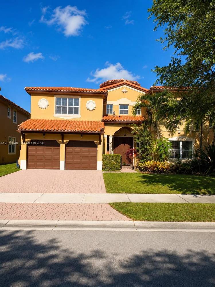 Beautiful 4 4 home in Miami featuring a spacious and functional layout.