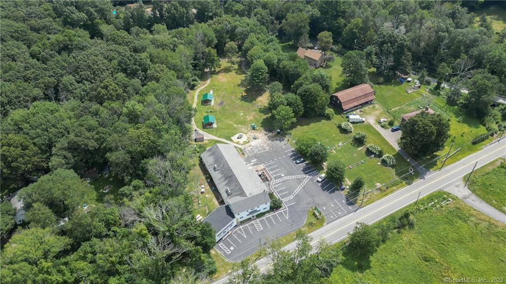 Get ready to embark on an exciting opportunity with this licensed daycare facility !