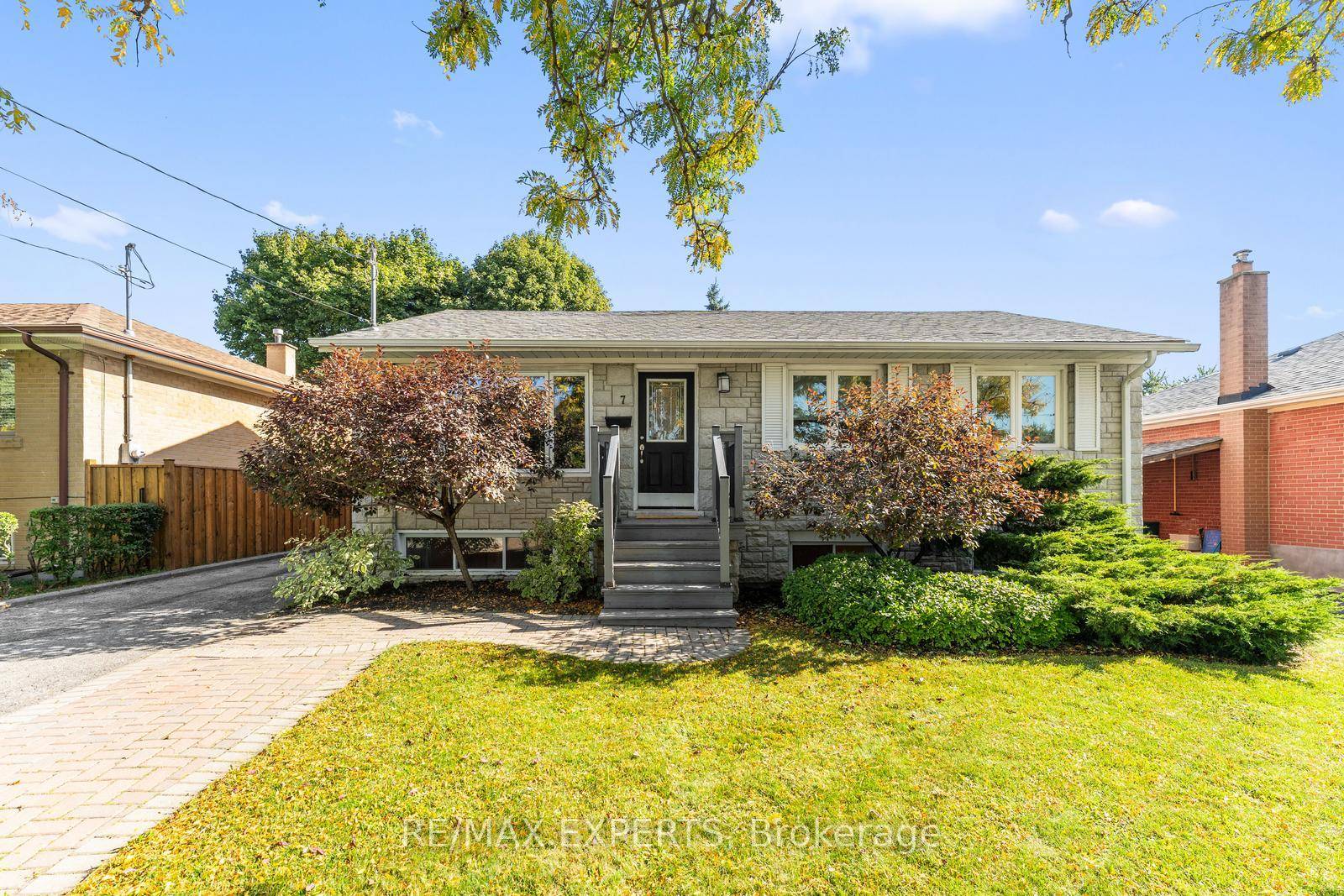 Welcome to this beautifully updated detached bungalow in the highly sought after Kingsview Village The Westway community of Etobicoke.