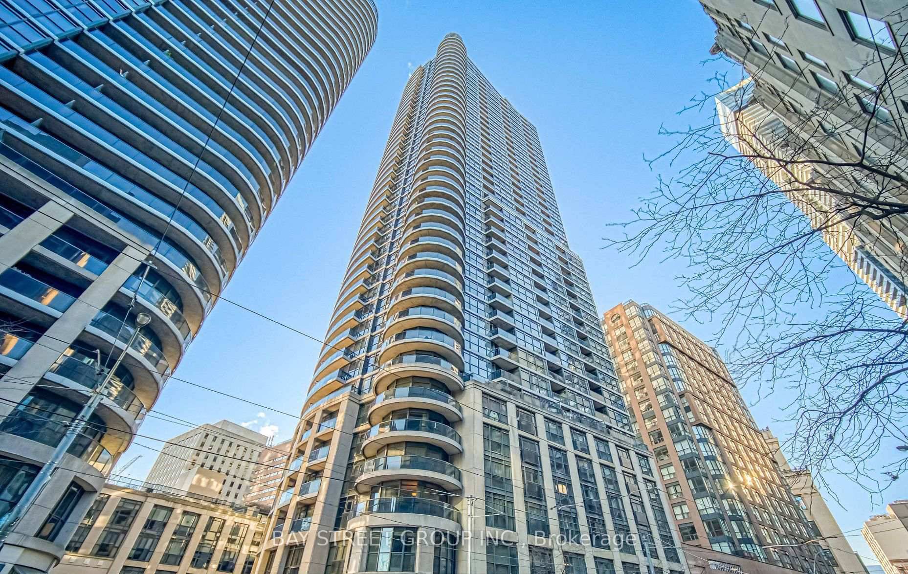 What A Location ! Great 1 Bedroom At Yonge amp ; Carlton.