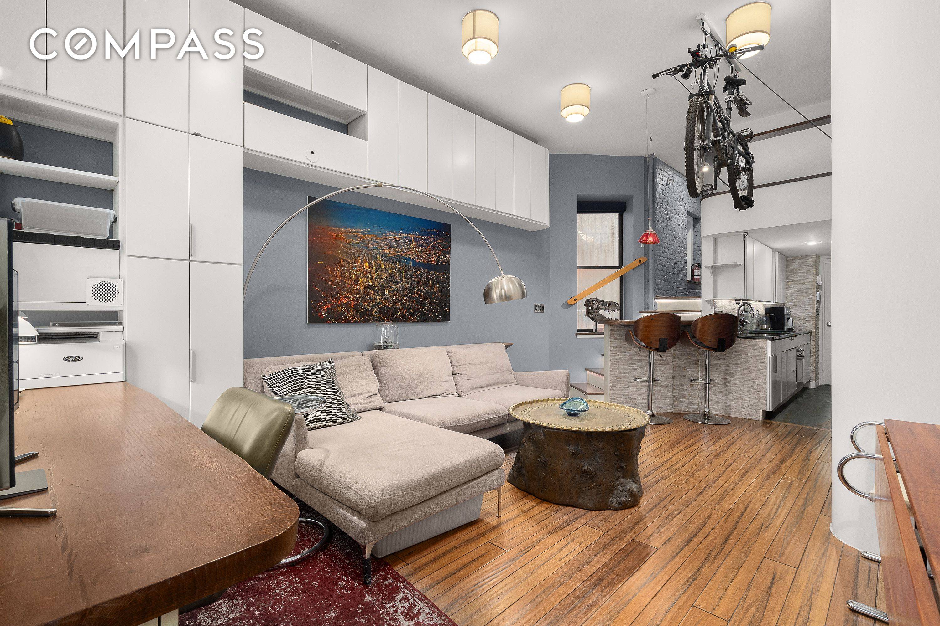 Tucked away in a quiet, well maintained building, this beautifully renovated loft style one bedroom apartment offers refined finishes, smart design, and rare private outdoor space.