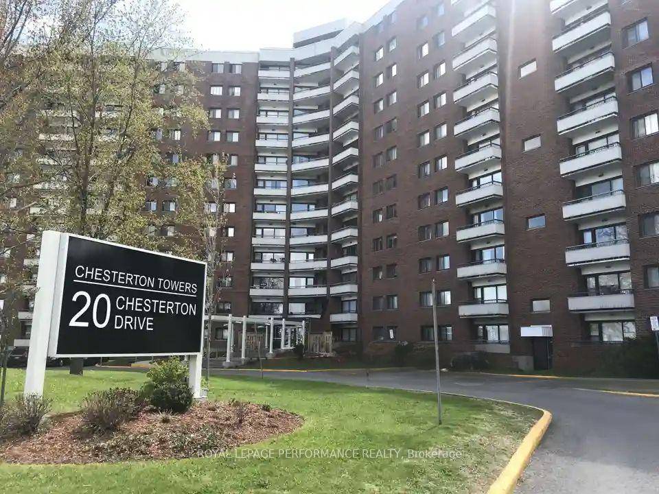 Welcome to 1113 20 Chesterton Drive, Ottawa Modern Living with Stunning Views !