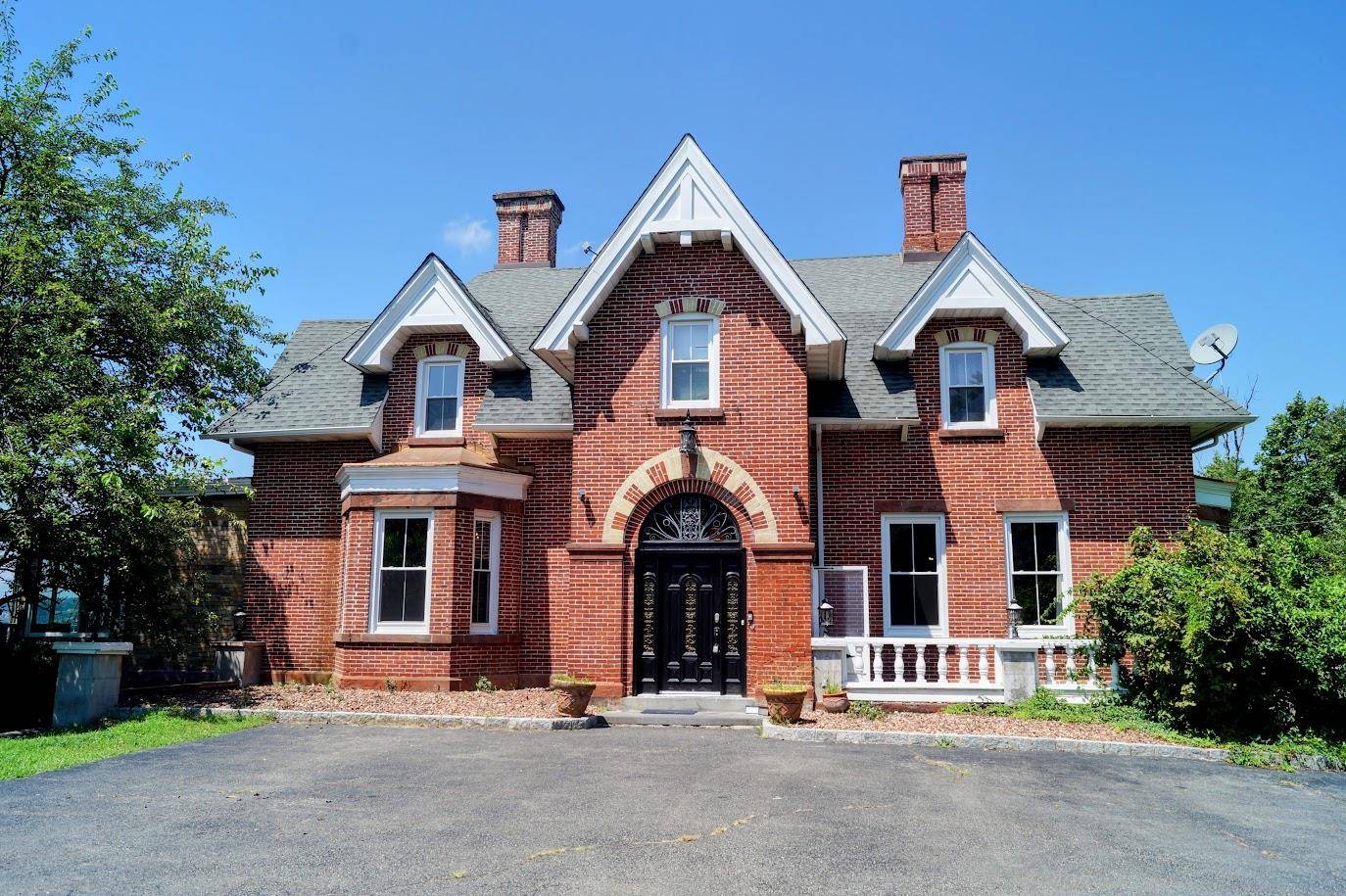 Historic Charm Meets Modern Luxury.