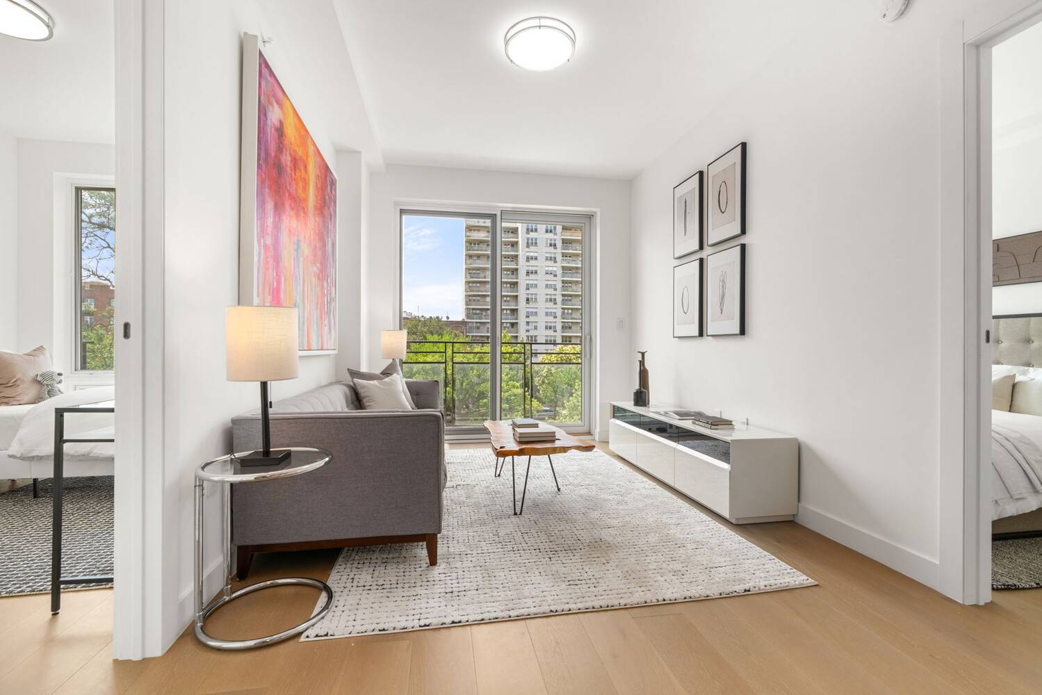 Immediate Occupancy Brand New Construction Parking amp ; Storage Available Welcome to Ocean 24, a thoughtfully designed new development offering 24 residences along the scenic, tree lined boulevard of Ocean ...