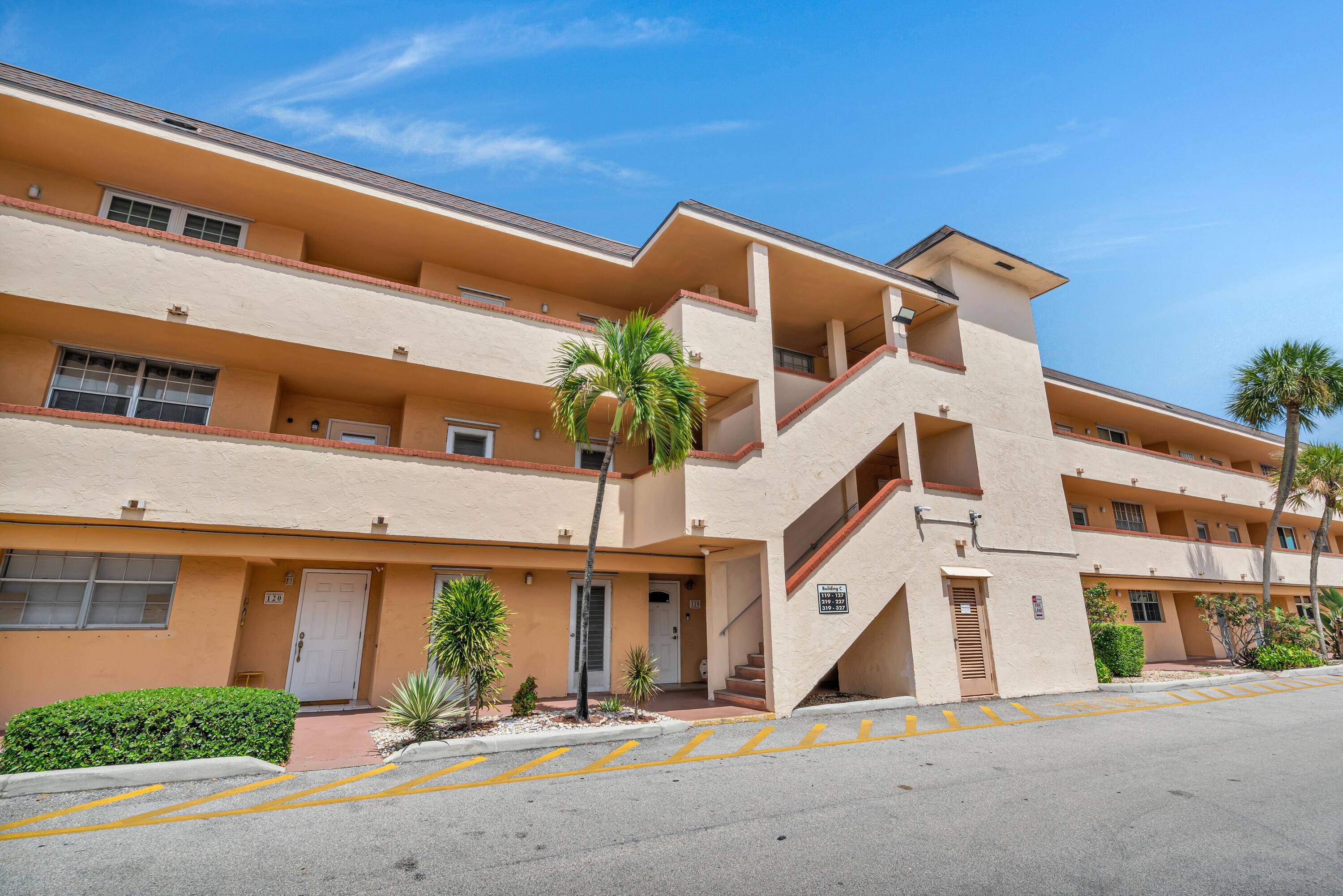 Live East of Federal Hwy in this beautifully updated two bed, two bath condo located in the heart of Lighthouse Point.