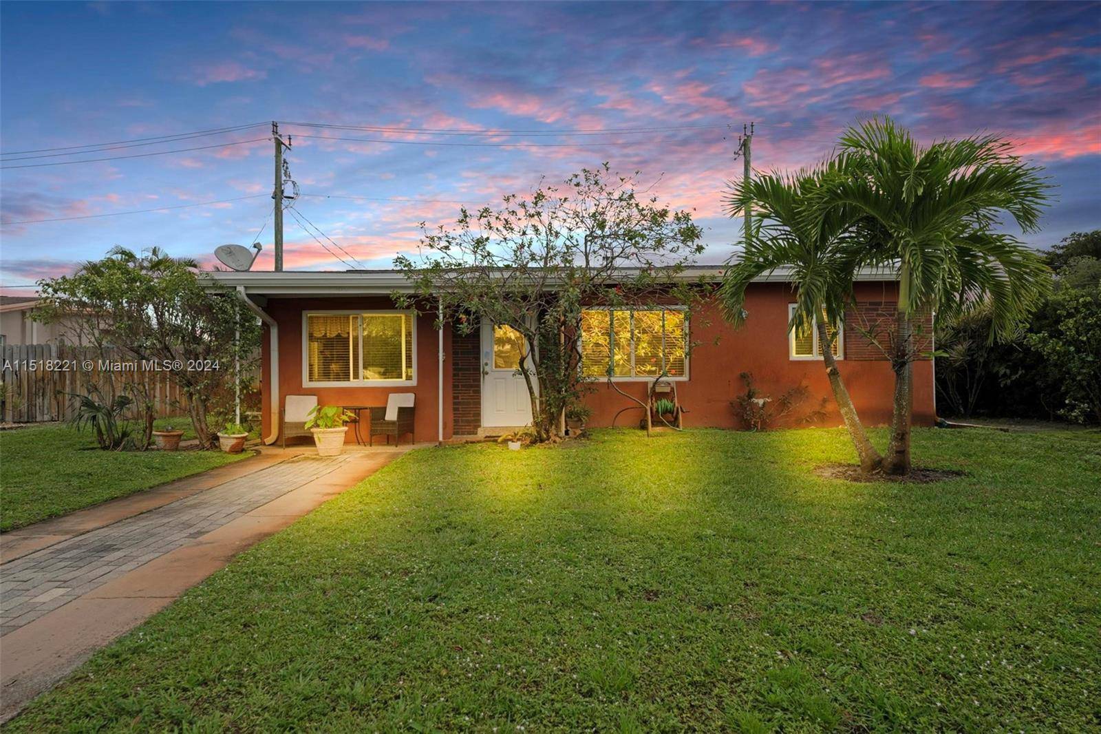 Welcome to this delightful home that combines comfort and functionality.