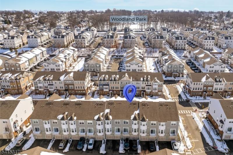 Welcome to the highly desirable Wesmont Station.