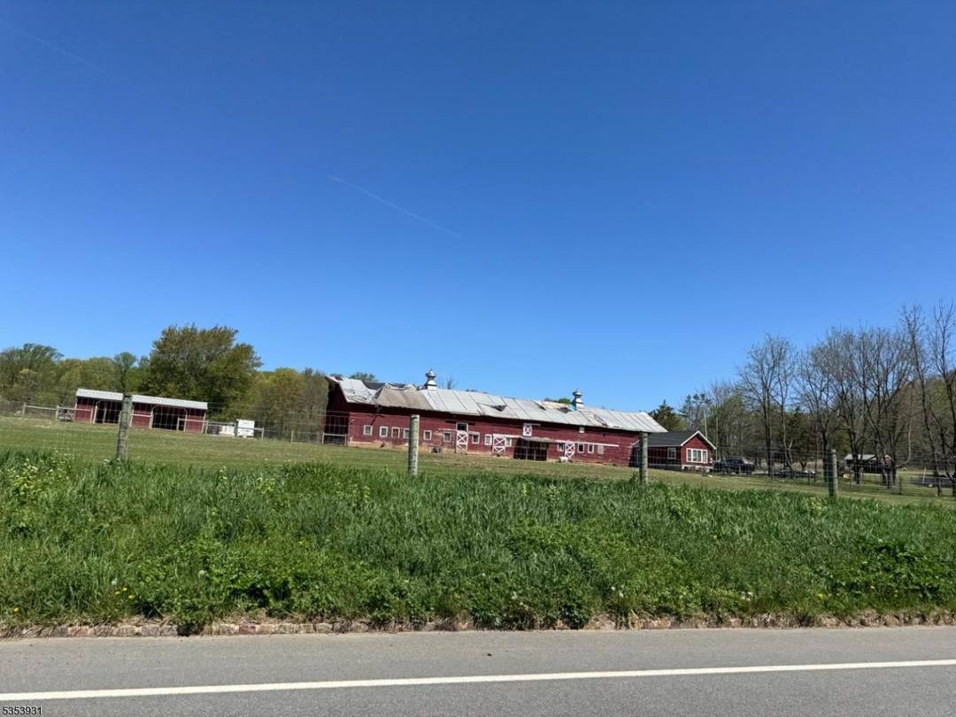 Currently known as Kahana Farm, this is an incredible opportunity to own approximately 78.