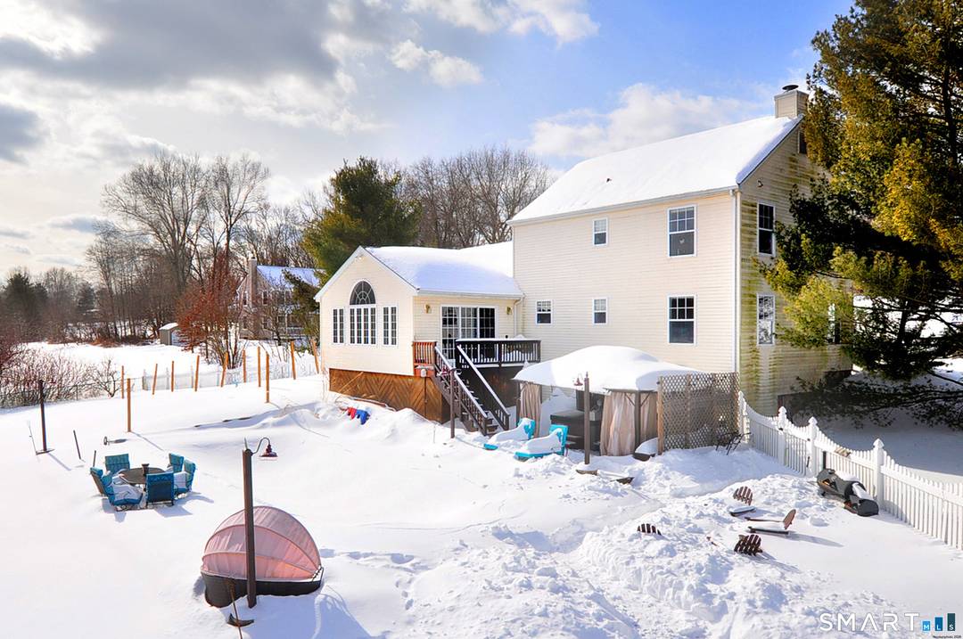 Welcome to this charming 3 Bedroom Colonial located in a sought after East Granby cul de sac neighborhood.