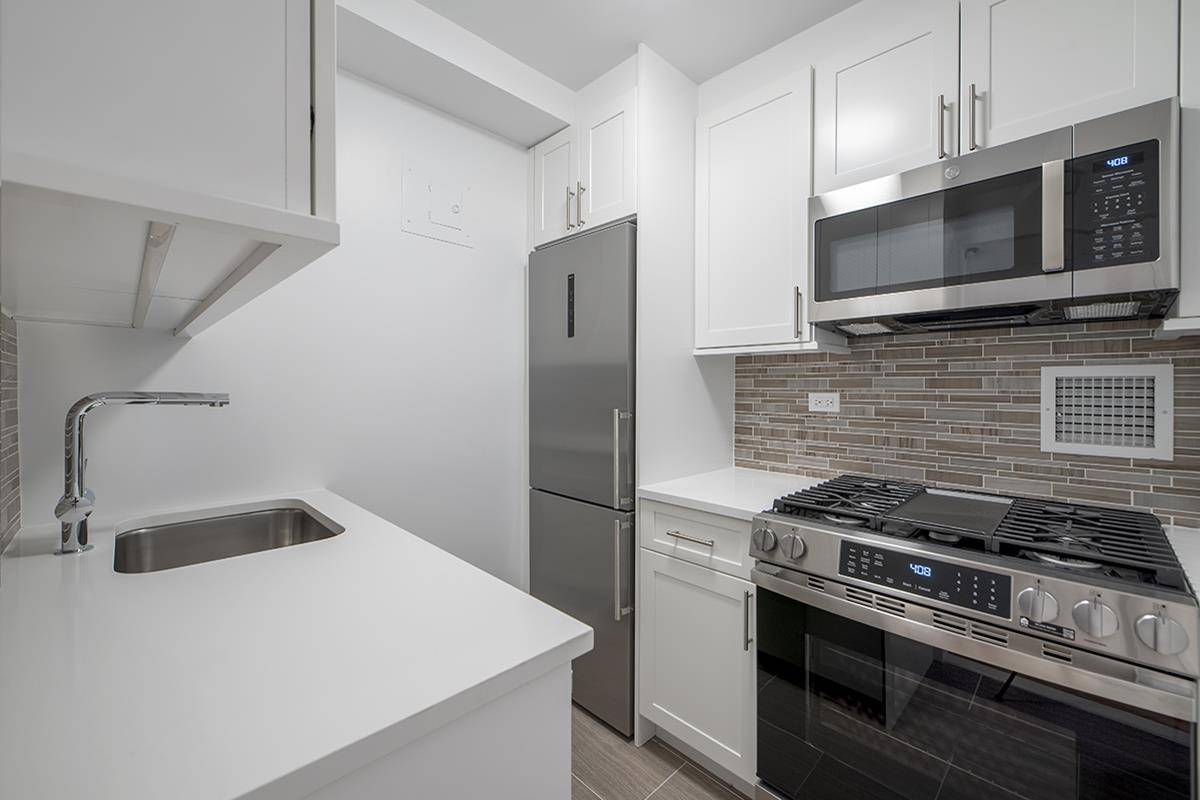 Newly renovated sponsor one bedroom is now available for purchase.