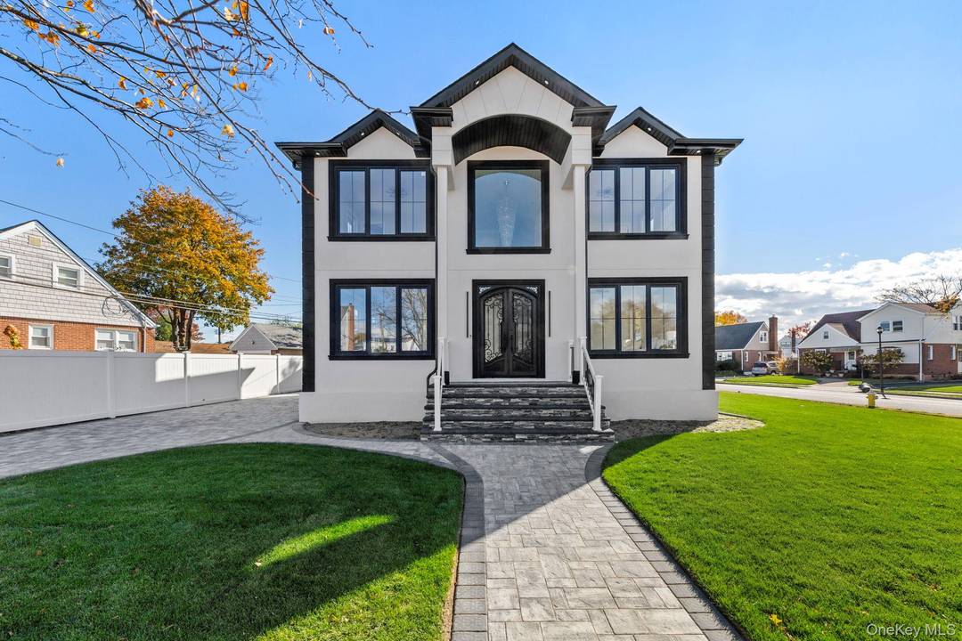 Welcome To 1035 Glen Lane A Stunning Brand New Construction Colonial Offering Modern Luxury And Exceptional Craftsmanship.