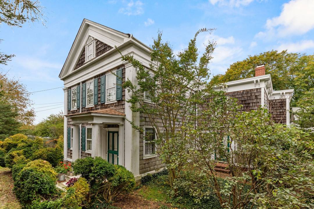 Six Bedroom Gated Bridgehampton Greek Revival Home wtih Tennis