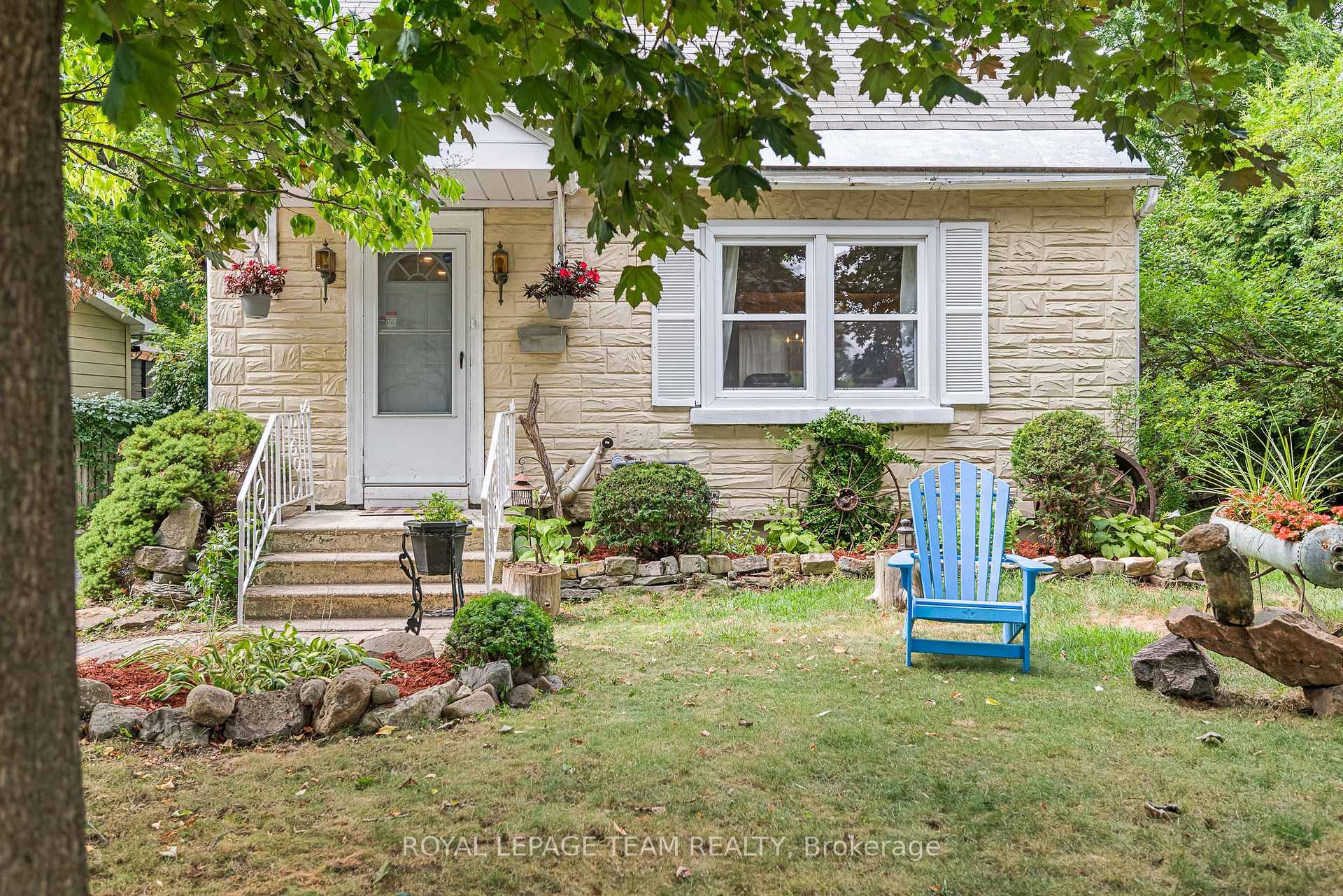 Welcome to this bright and inviting 1.