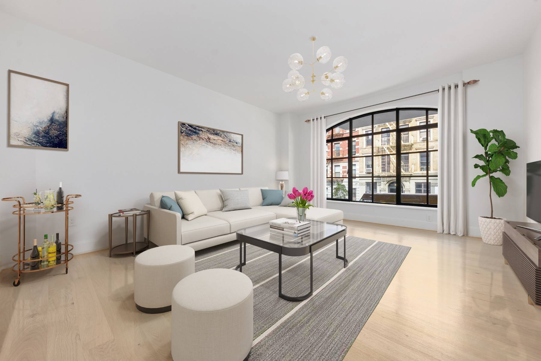Beautifully appointed, luxurious apartment just 3 blocks from Central Park and 15 minutes to Midtown !