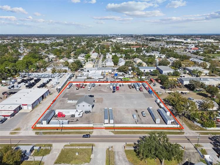 We are proud to present for lease only 6751 118th Avenue in Pinellas Park, Florida, a 2.