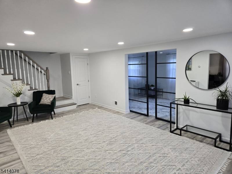 TOTALLY RENOVATED FURNISHED RENTAL PROPERTY IN A DESIRABLE LOCATION WITH EASY ACCESS TO ROUTE 202.