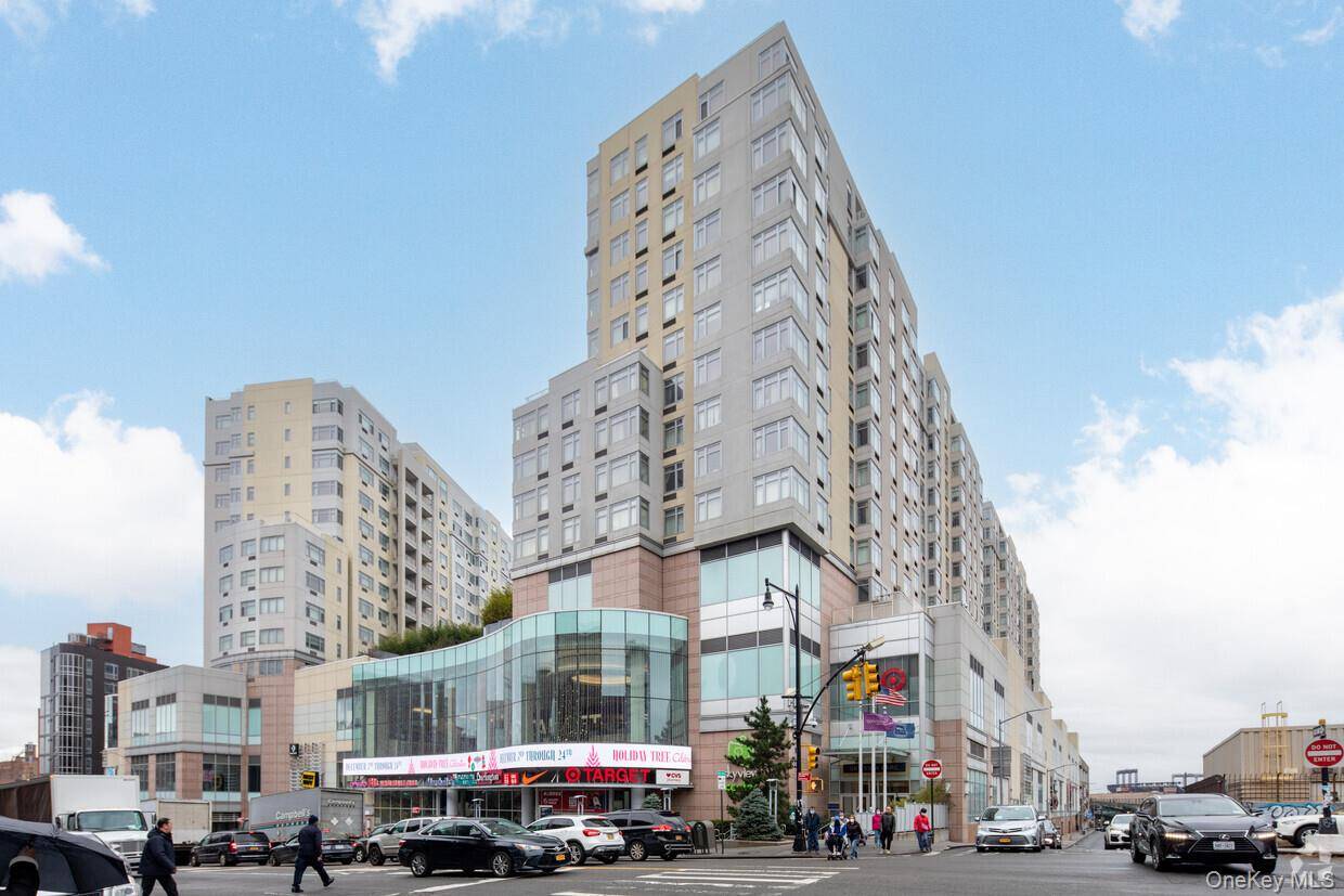 A beautifully maintained two bedroom, two bathroom apartment is now available for rent at the highly sought after Sky View Parc complex.