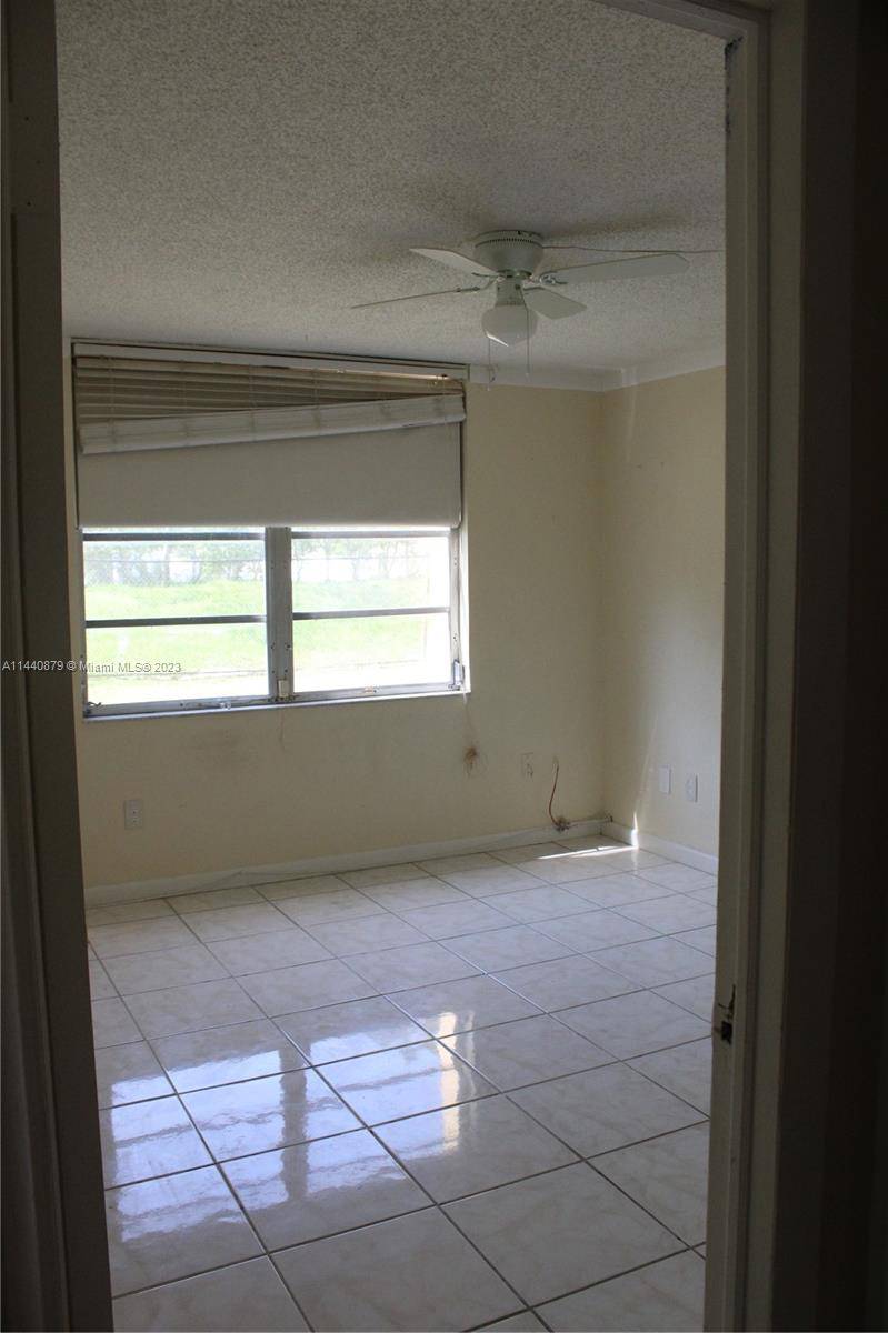 3490 Foxcroft Rd, Miramar, FL, 33025 2 BR for sale, Residential sales