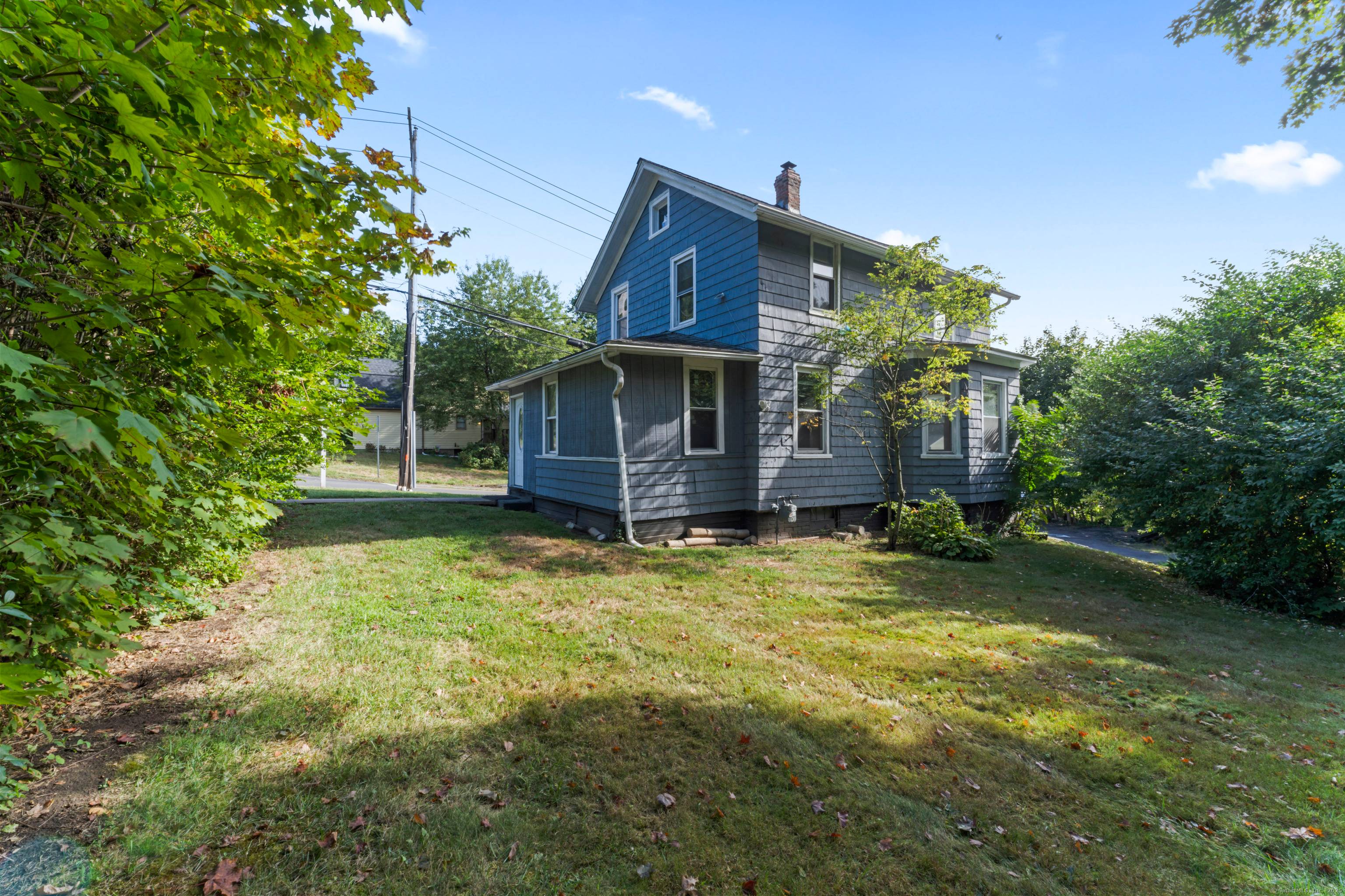 Welcome to this charming 3 bedroom, 2 bath Colonial offering 1, 258 sq.
