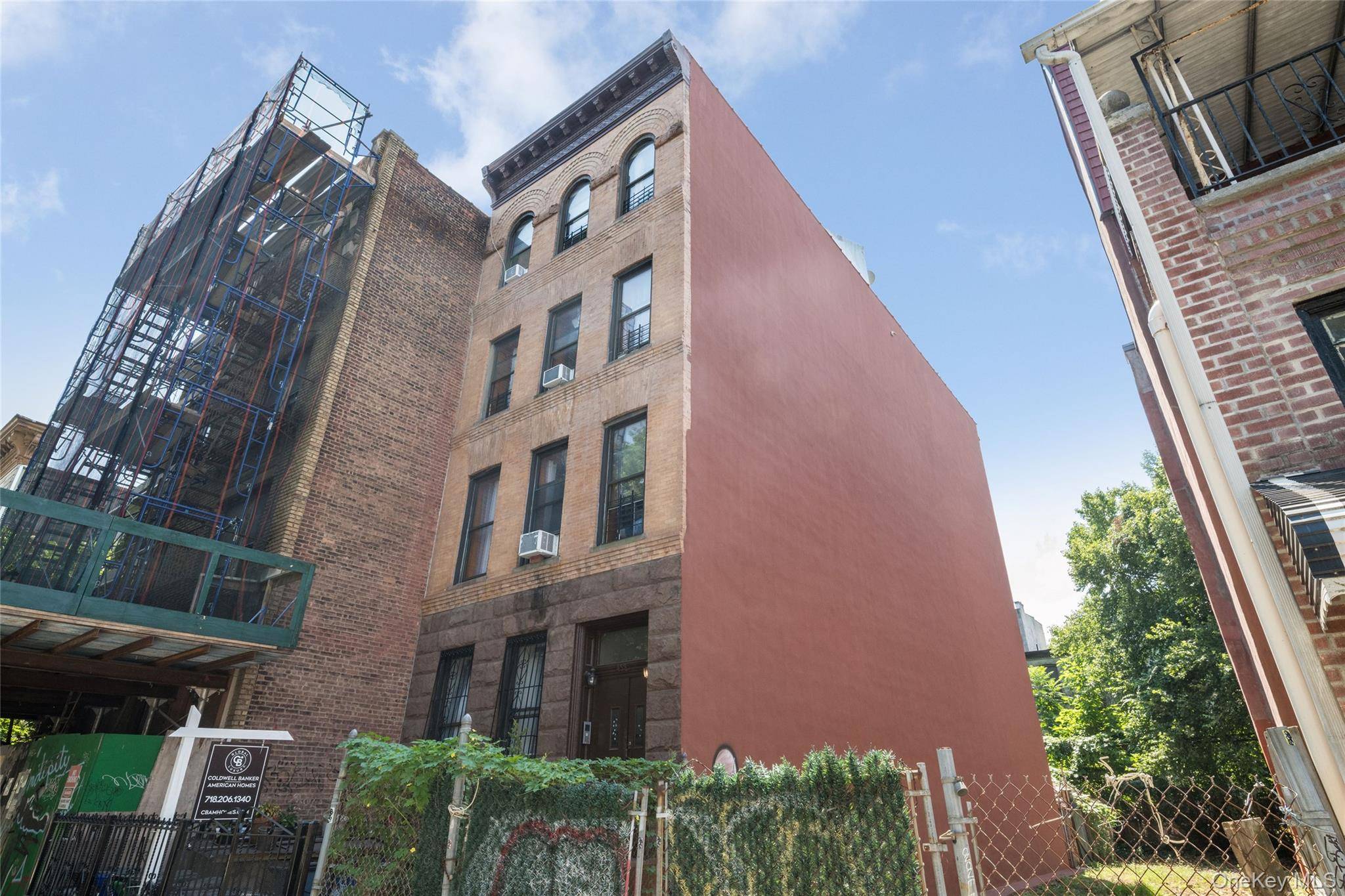 Located in the heart of Bedford Stuyvesant Stuyvesant Heights, this quadruplex offers incredible income potential and long term value.