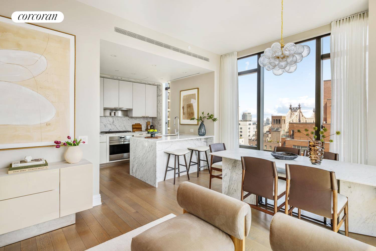 Available for immediate occupancy, Residence 19A at Sutton Tower is a stunning residence that offers expansive living accented by southeastern exposure and floor to ceiling windows.