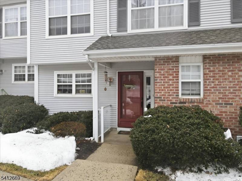 Beautifully maintained 2 bedroom, office den, 2 full bath, 1 half bath interior townhome located in the desirable Seasons Glen Community, conveniently close to Rt.