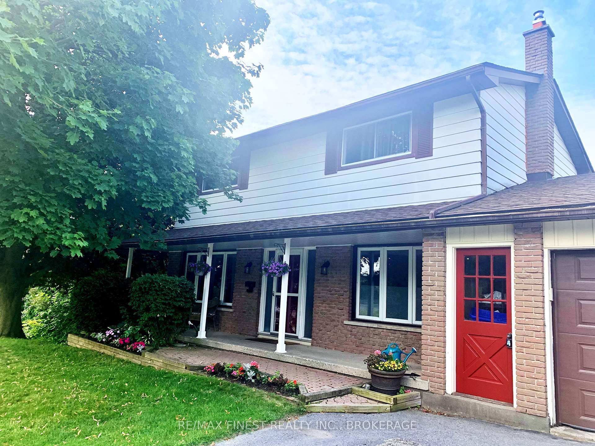 This well maintained two storey home offers generous living space with 4 large bedrooms and 1.
