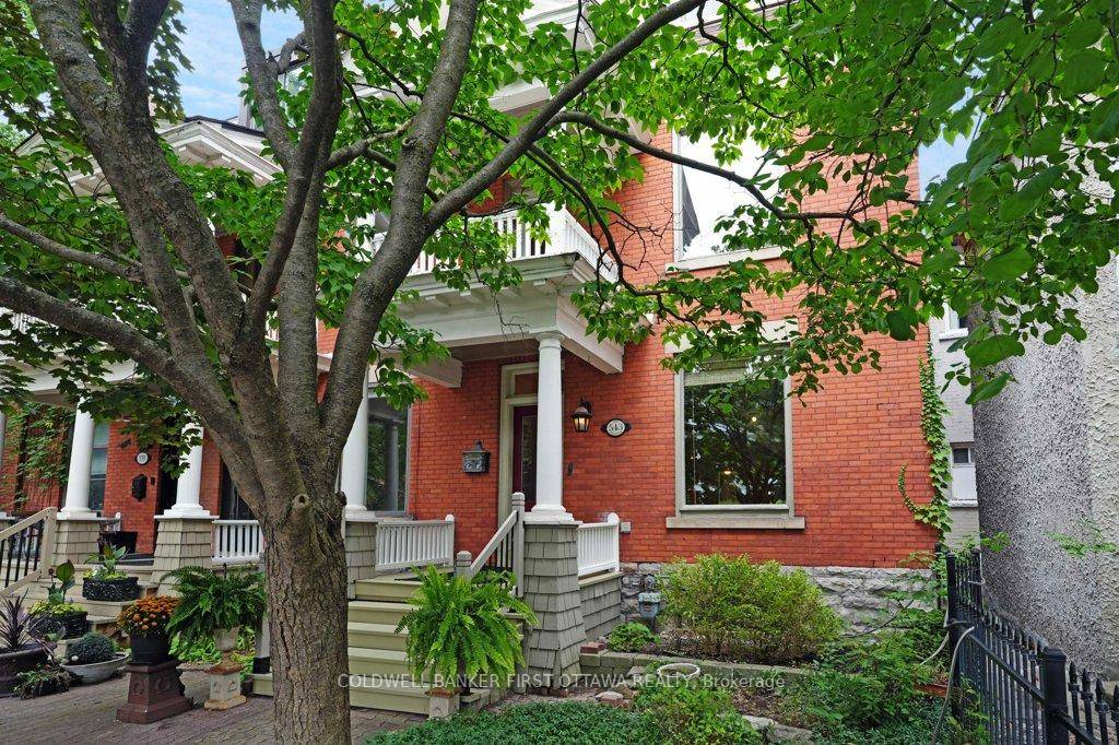 Fall in love with this large and elegant end unit 3 bedroom, 3 bathroom rowhouse in the heart of Sandy Hill where the magic of old world charm meets downtown ...