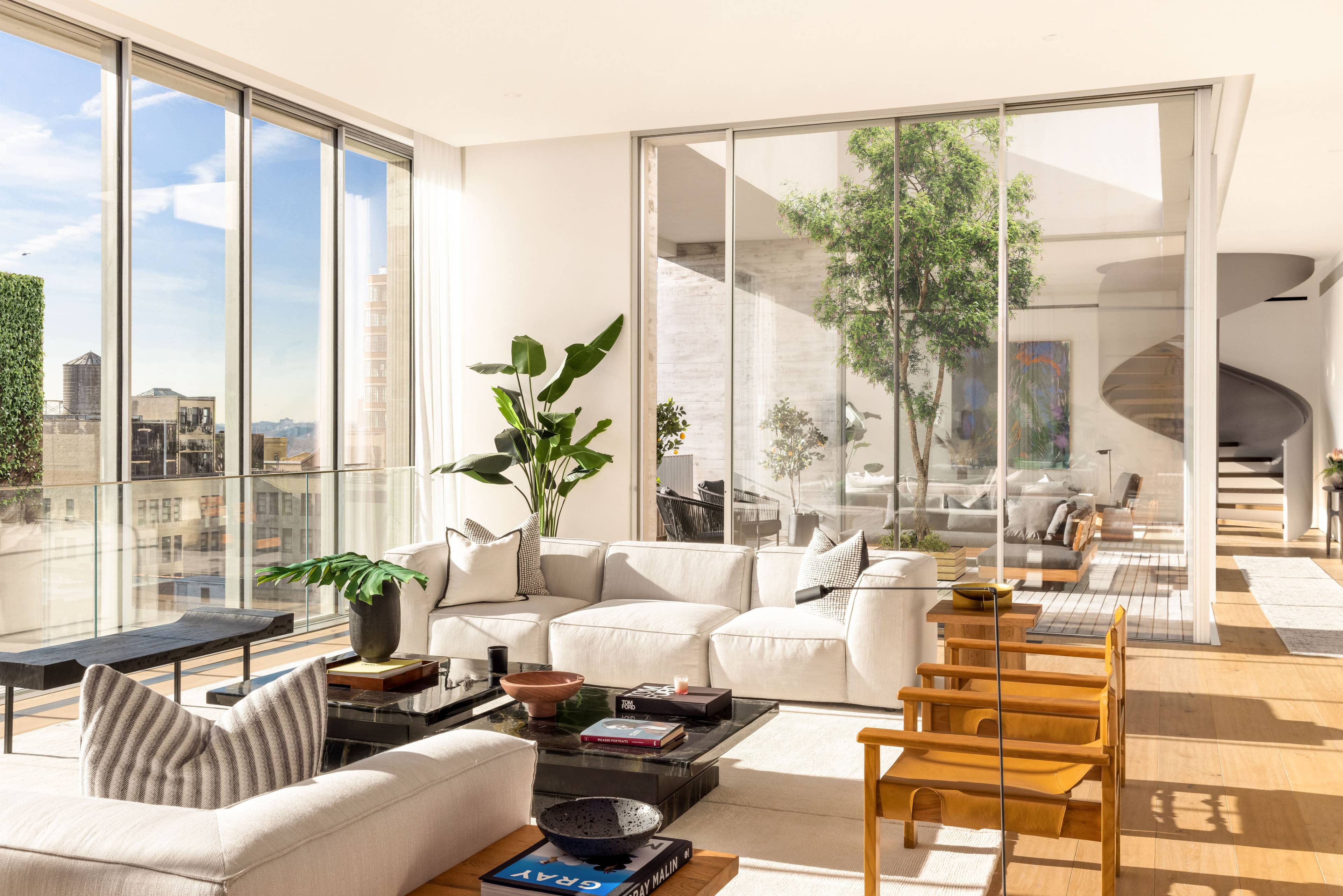 Redefine indoor outdoor city living at this one of a kind penthouse masterpiece at Jardim, a stunning 4 bedroom, 4.
