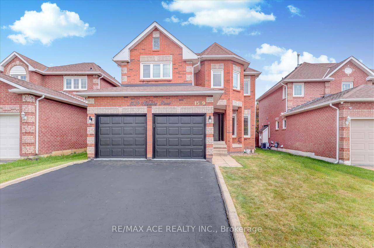Stunning Fully Renovated Home on a Large Lot !