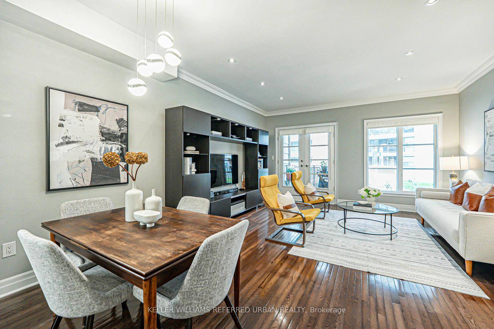 Welcome HOME to 67 Pleasant Blvd.