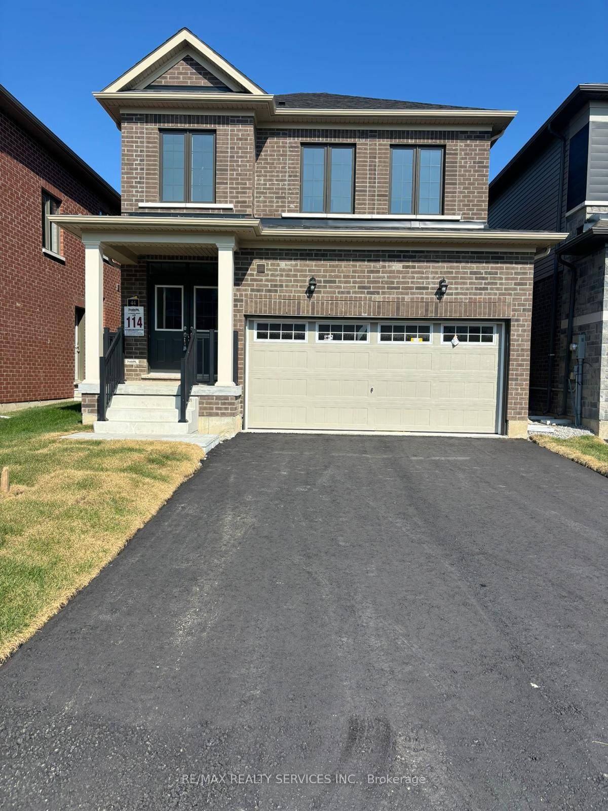 Brand New Detached Home With 3 Bed 2.