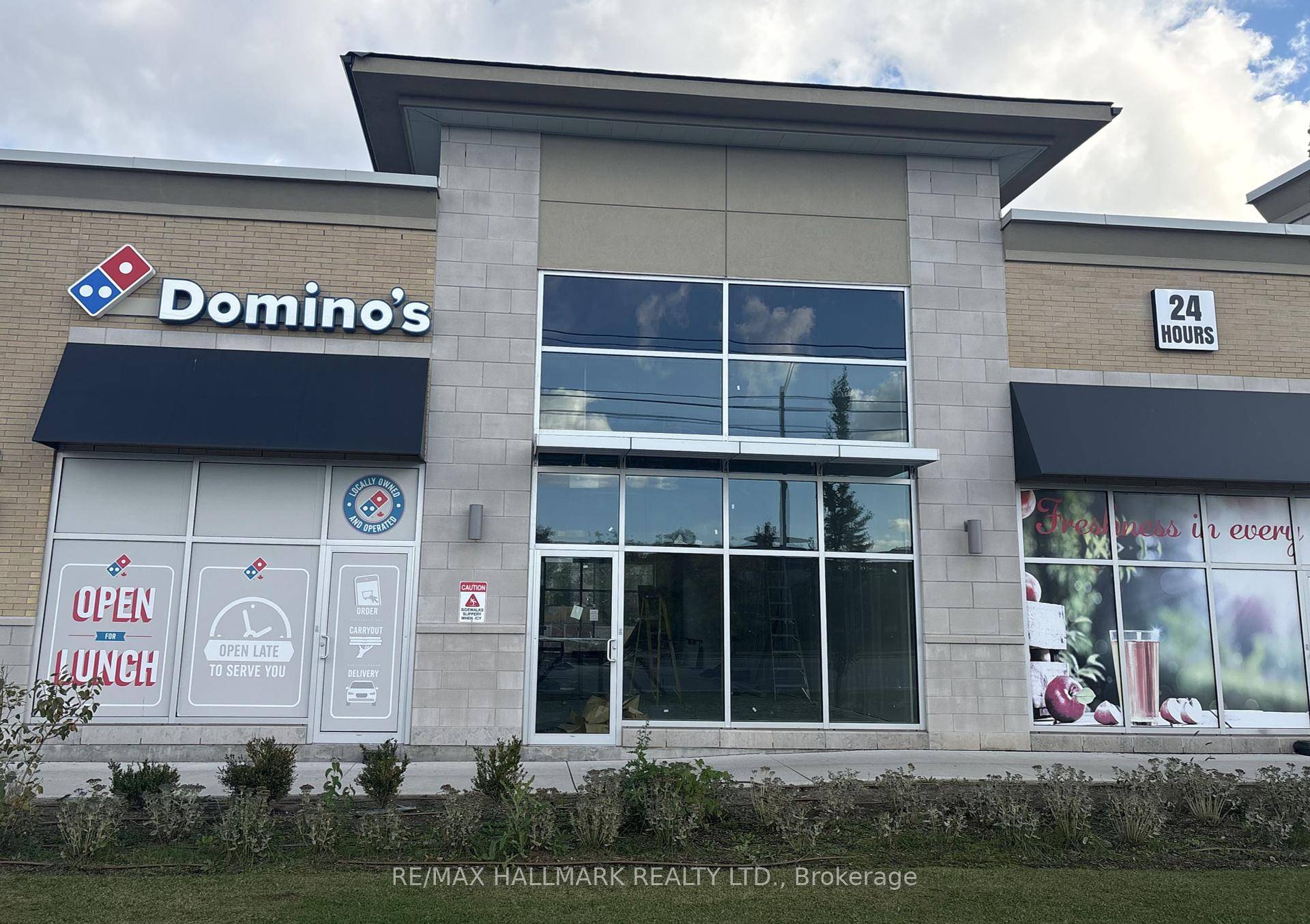 Location ! Location ! Prime Retail Leasing Opportunity In New Plaza In High Traffic Area W Great Window Exposure For Retail Signage !
