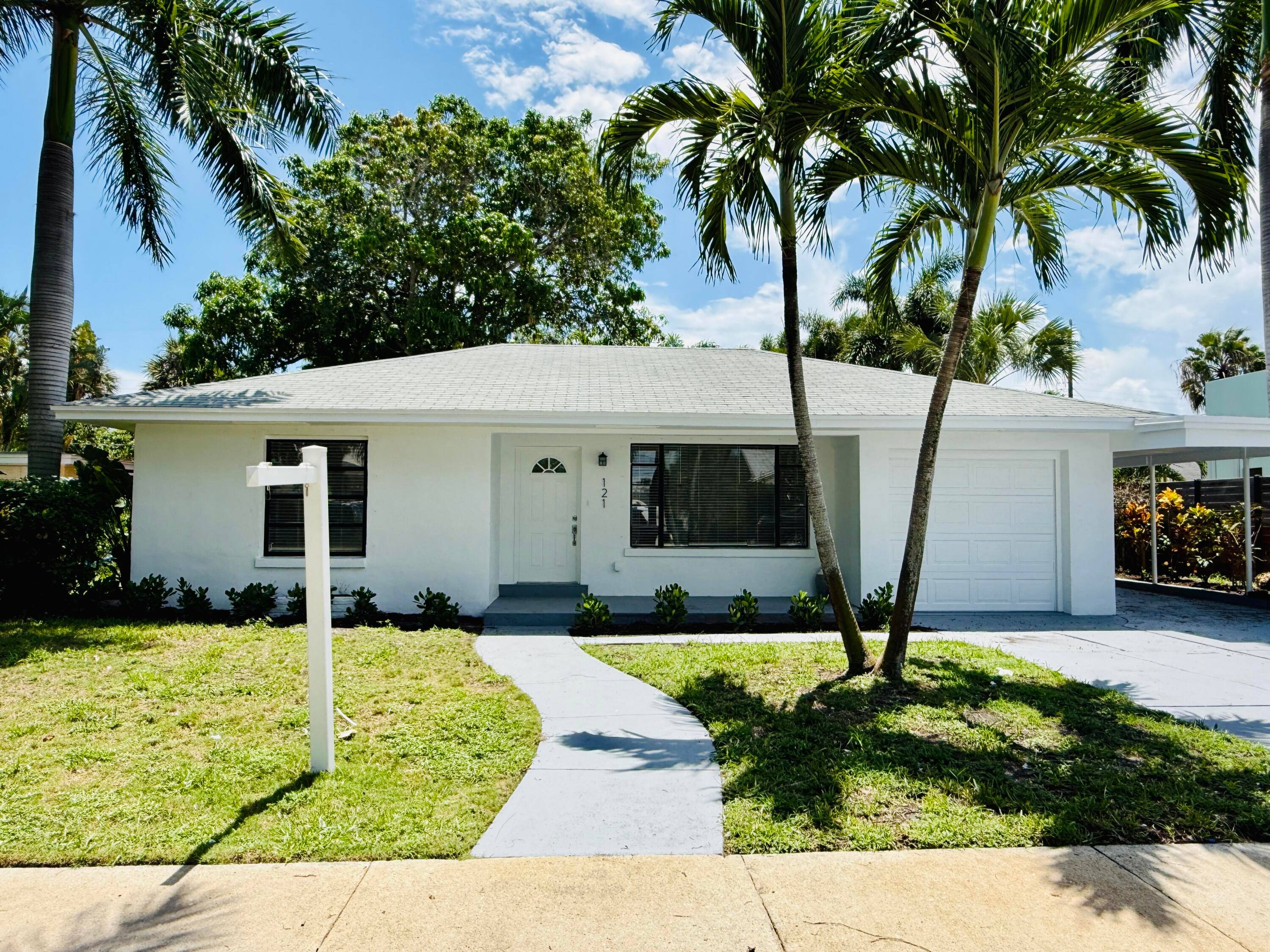 Prime location on one of the most desirable streets in College Park.