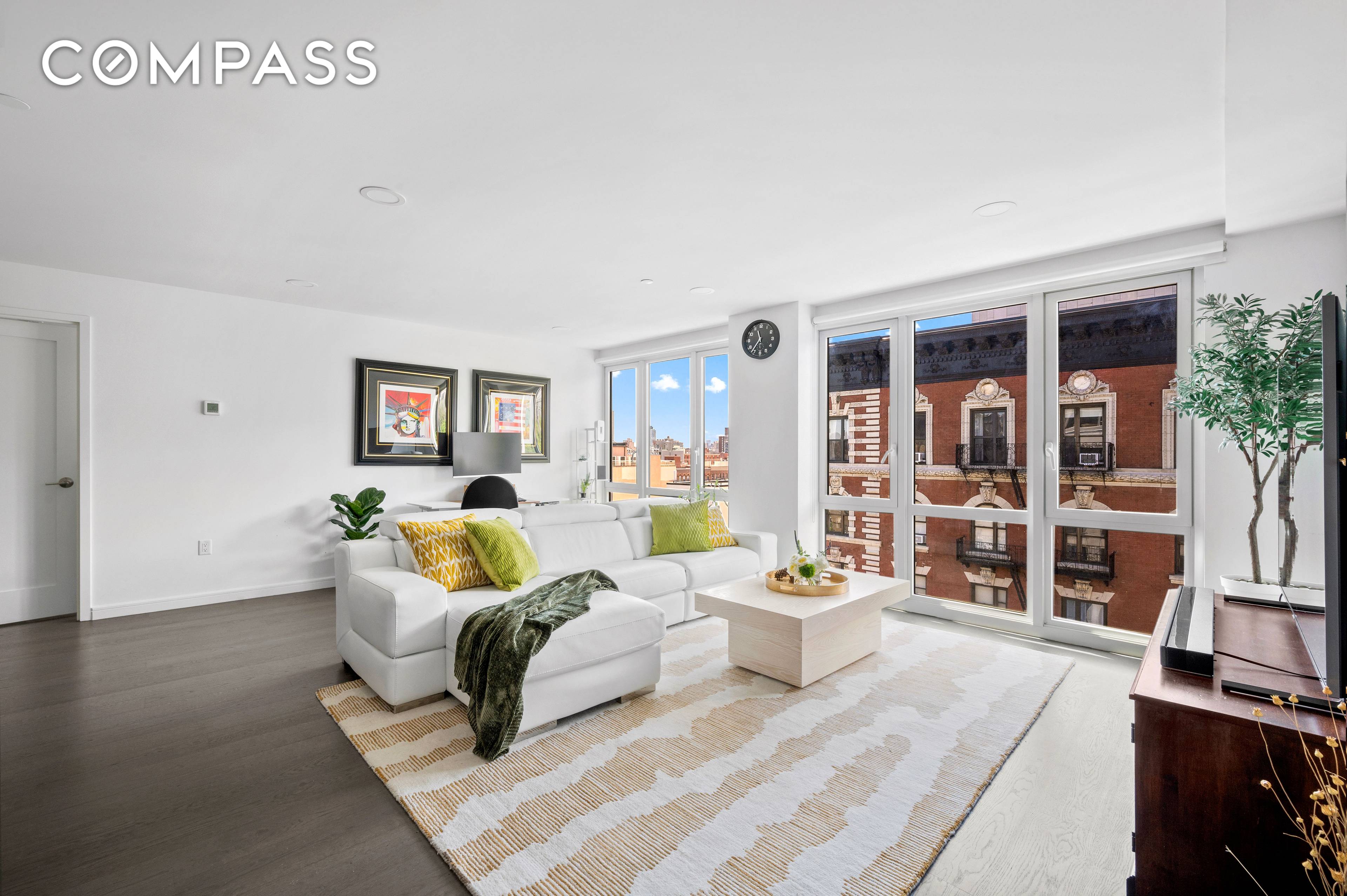 Sun Drenched High Floor 3BR with great sky and Park views !