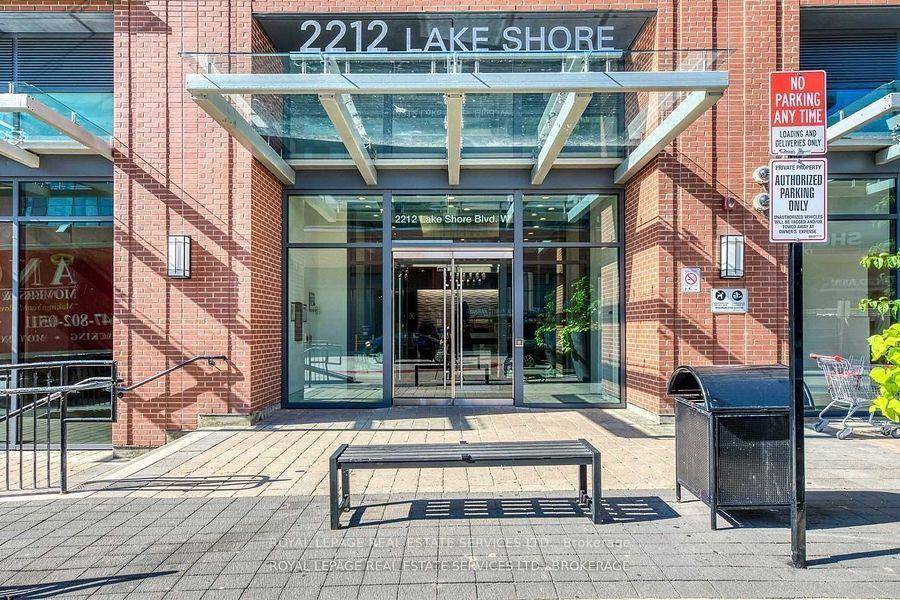 Spacious and Sunny Unit with South and West, Overlooking Creek, Lake, Humber Bay Park amp ; Yacht Club !