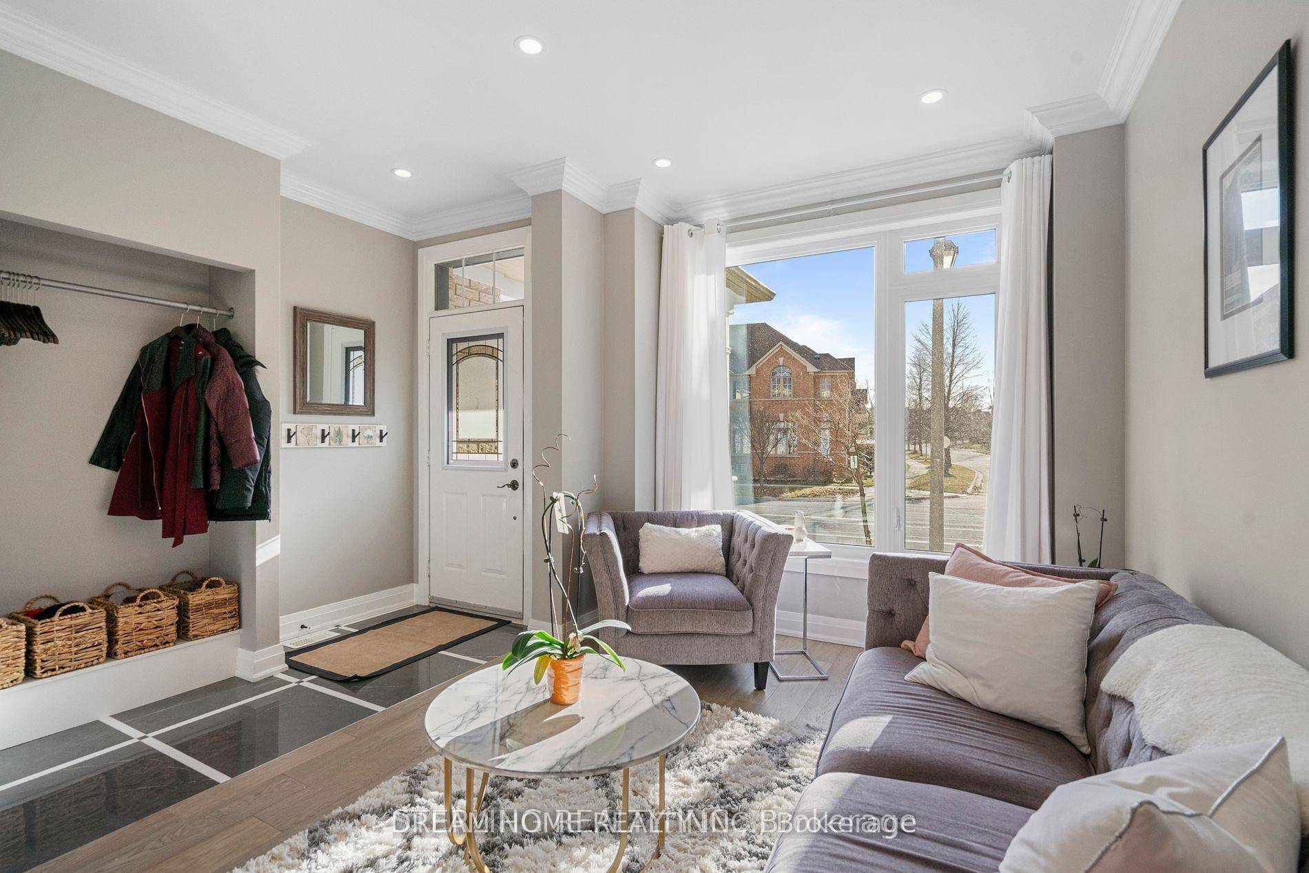 Prime Berczy Community, TOP RANKING AREA SCHOOLS Pierre E Trudeau High School amp ; Castlemore Public School.