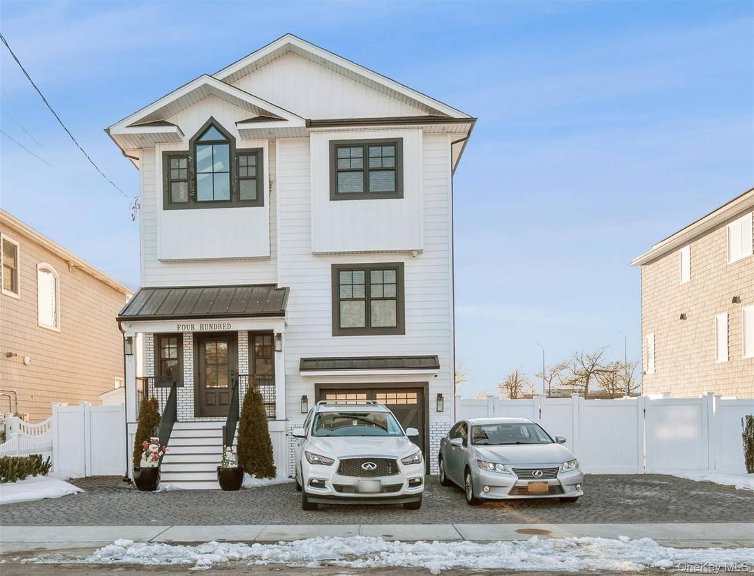 Come See This Colonial Home Rental Built in 2020 in Desirable South Bellmore.