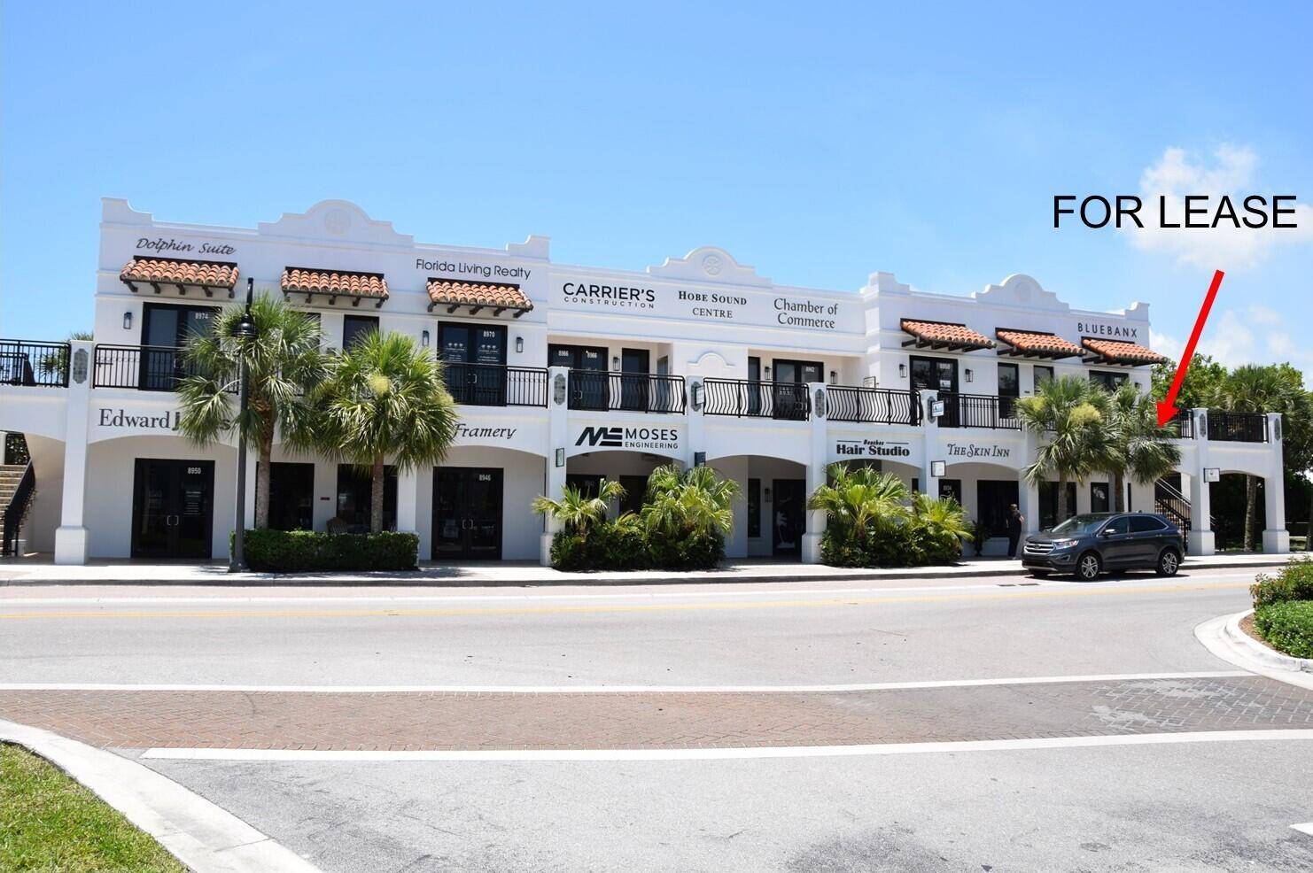 917 SF retail office situated on the first floor of the Hobe Sound Centre building.