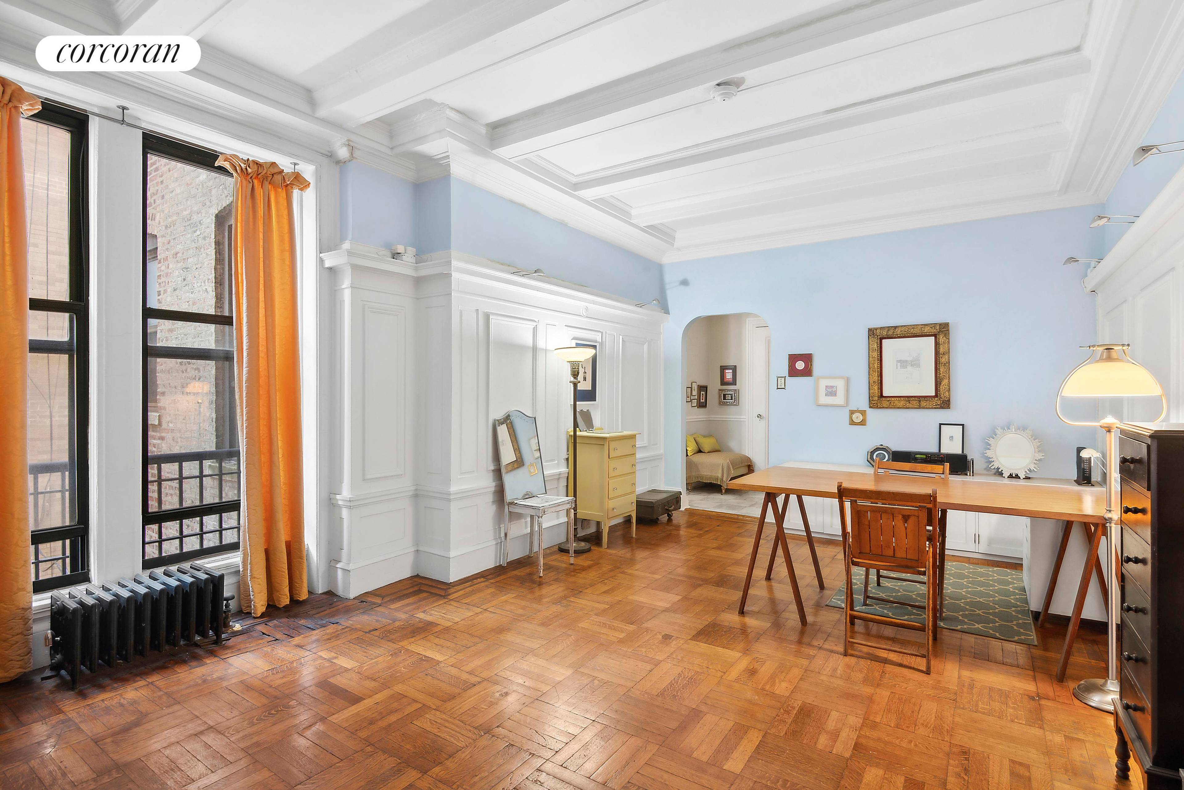 1 Bedroom Apartment in The Hamilton, 420 Riverside Drive, Apt 2KExperience the charm of pre war living in this cozy 1 bedroom apartment at 420 Riverside Drive, Apt 2K.