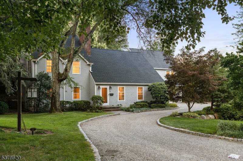 Showings begin 8 18. Beautifully maintained 4BR, 3.
